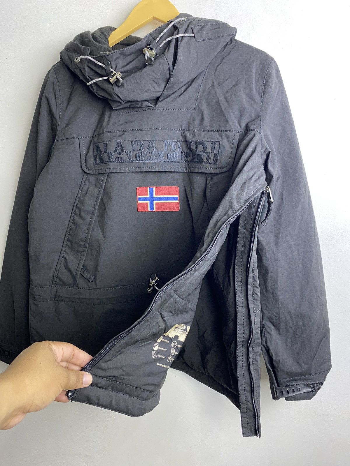 Napapijri Napapijri - Skidoo jacket ( detachable fur ) Size US M / EU 48-50 / 2 - 4 Thumbnail