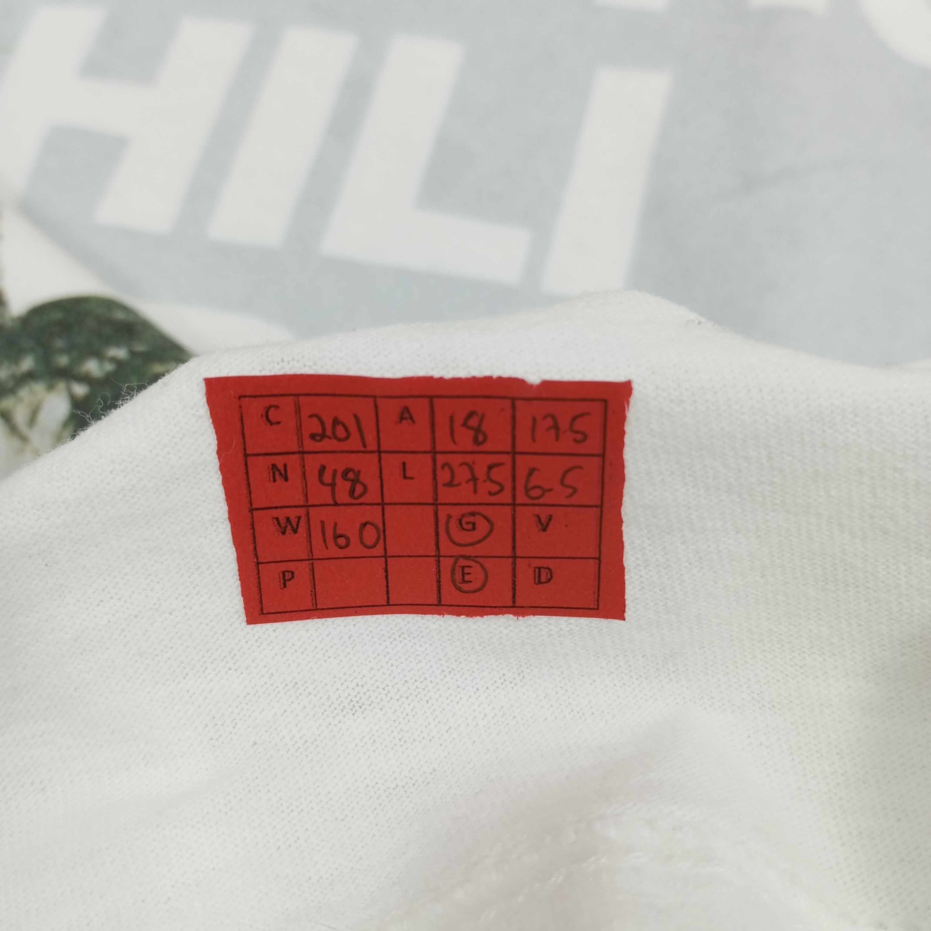 Band Tees × Vintage Red Hot Chili Peppers Band Phototees Style Tshirt Size US S / EU 44-46 / 1 - 10 Thumbnail