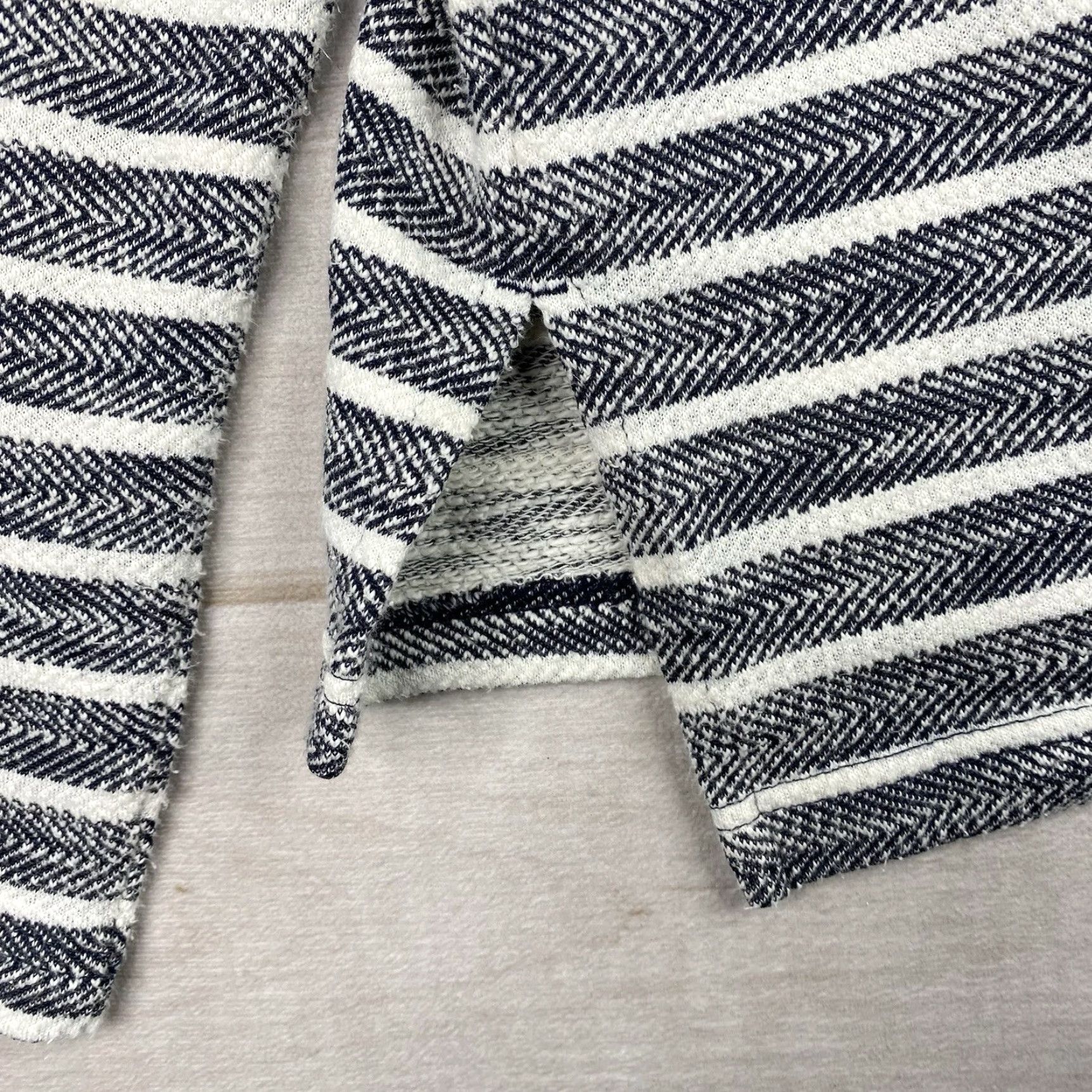J.Crew VINTAGE J Crew Sweater Womens M Blue Stripe Turtleneck Pullover Knit Top Stretch Raglan Size M / US 6-8 / IT 42-44 - 7 Thumbnail