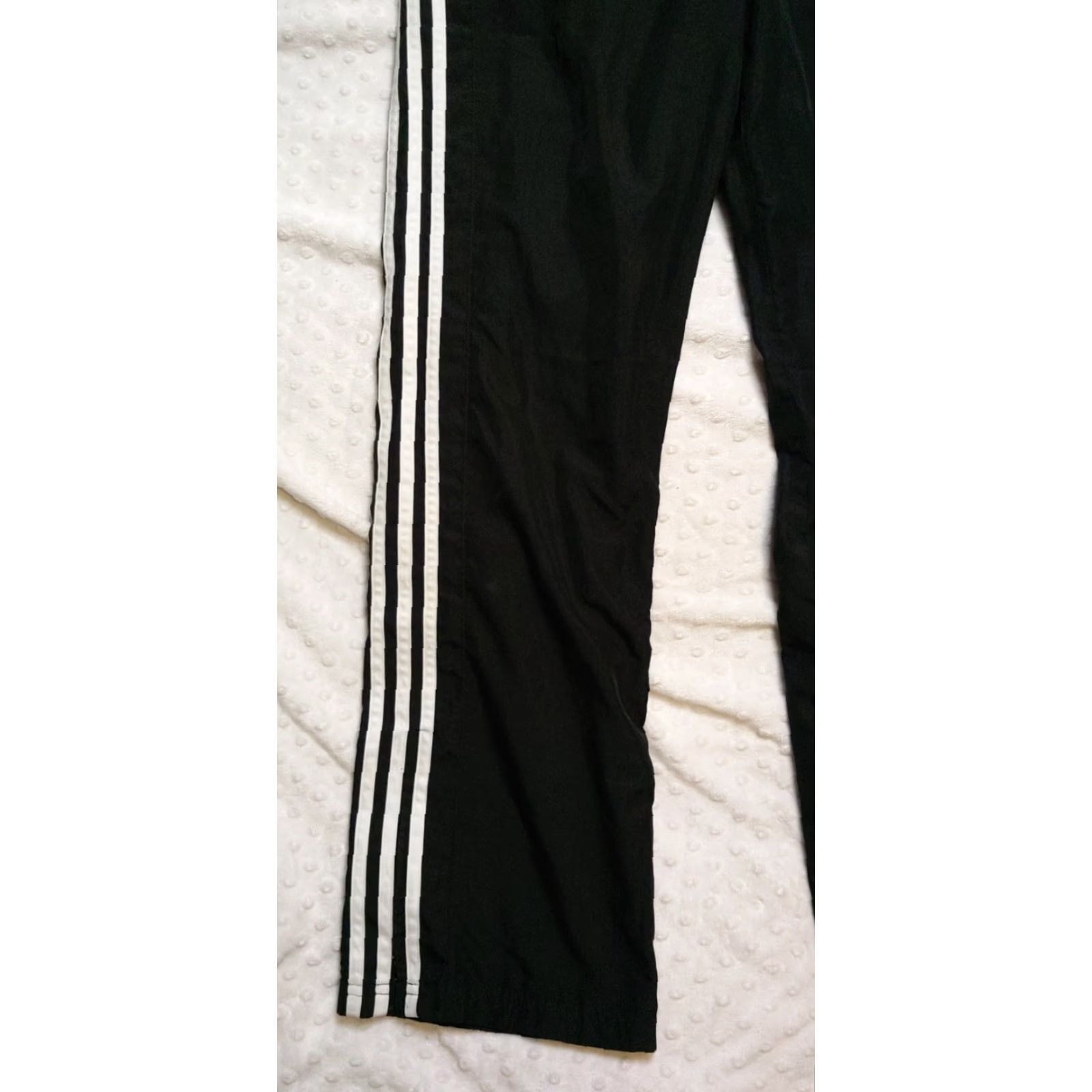 Adidas Adidas Track Pants Women Black Joggers Three Stripes Pockets 32x30 Athletic Fit Tapered Inseam 30 Size 24" / US 00 / IT 34 - 3 Thumbnail