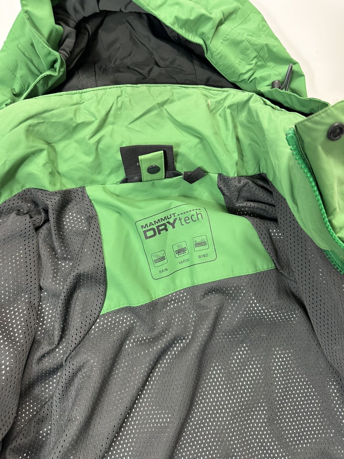 Mammut Mammut Dry Tech Jacket Hooded Men's L Green Size US L / EU 52-54 / 3 - 11 Thumbnail