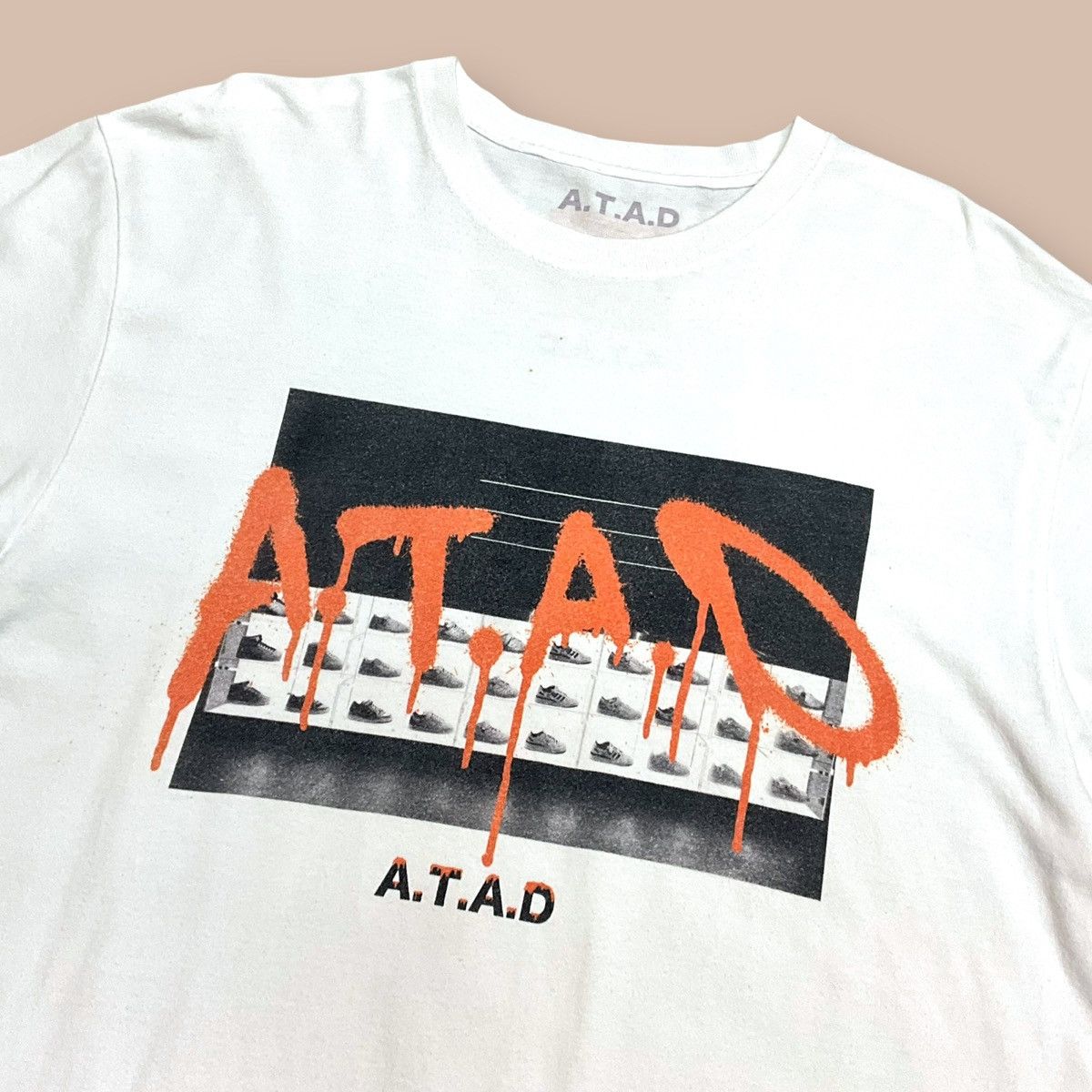 atmos ATAD x COOK TEE WHITE Size US L / EU 52-54 / 3 - 3 Thumbnail