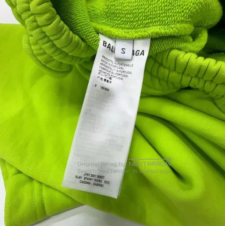 Balenciaga Balenciaga SS23 Solid Logo Pattern Loose Shorts. Size US 26 / EU 42 - 2 Thumbnail