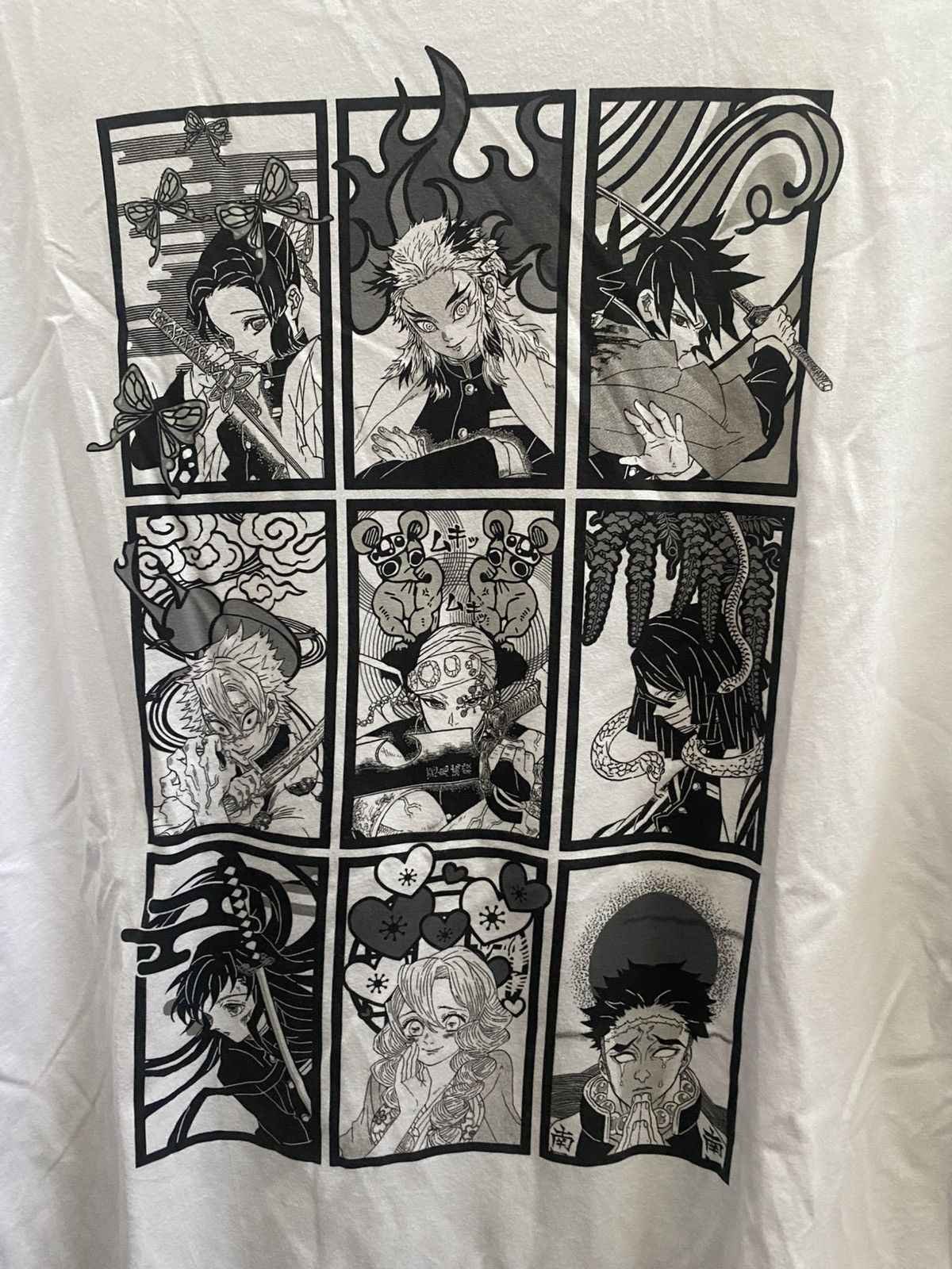 Anime VINTAGE ANIME DEMON SLAYER UNIQLO Size US XXL / EU 58 / 5 - 2 Thumbnail