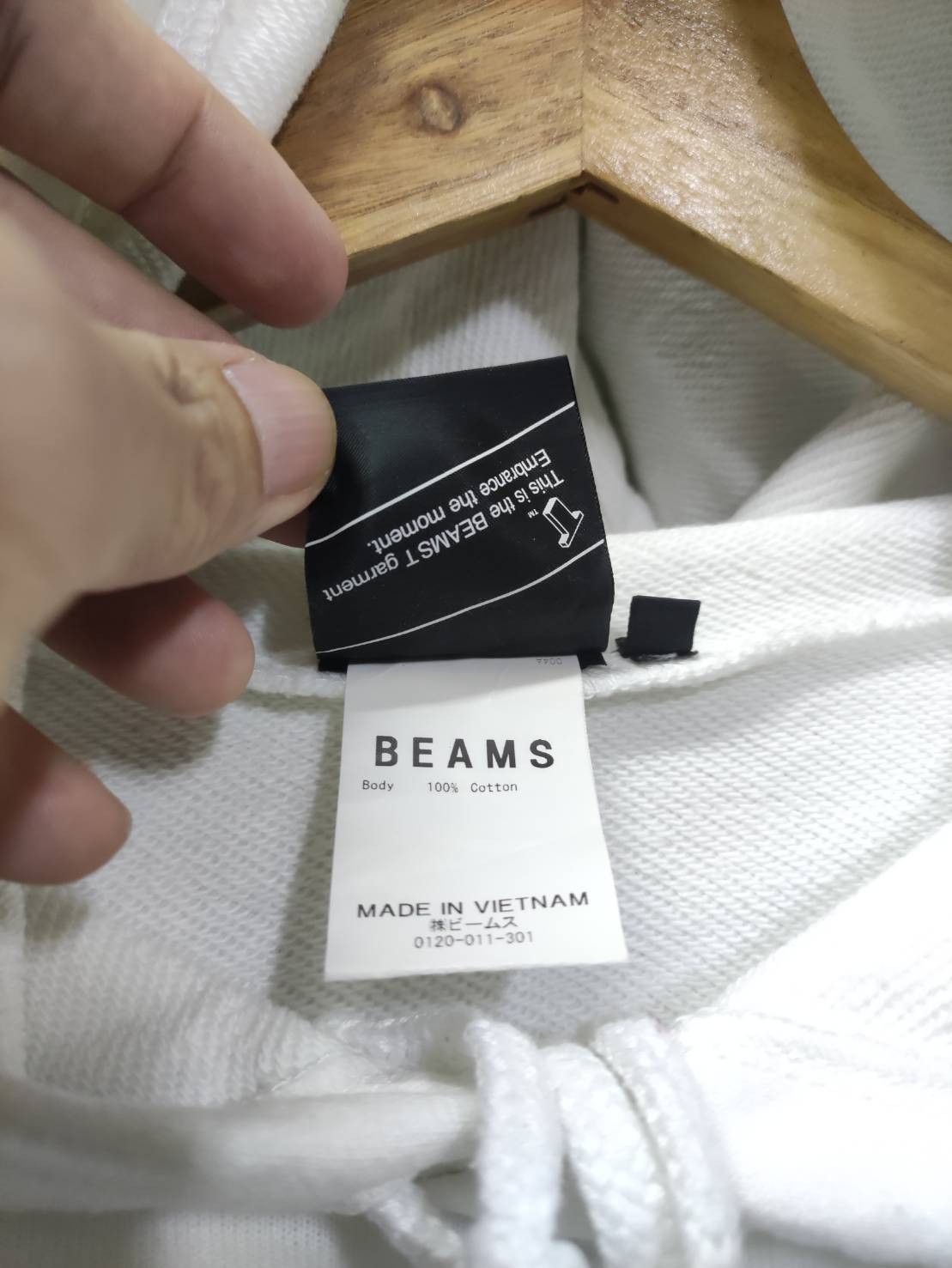 Beams Japan Vtg Beams Japan " Britpop " Logo Pullover Hoodie Size US M / EU 48-50 / 2 - 5 Thumbnail