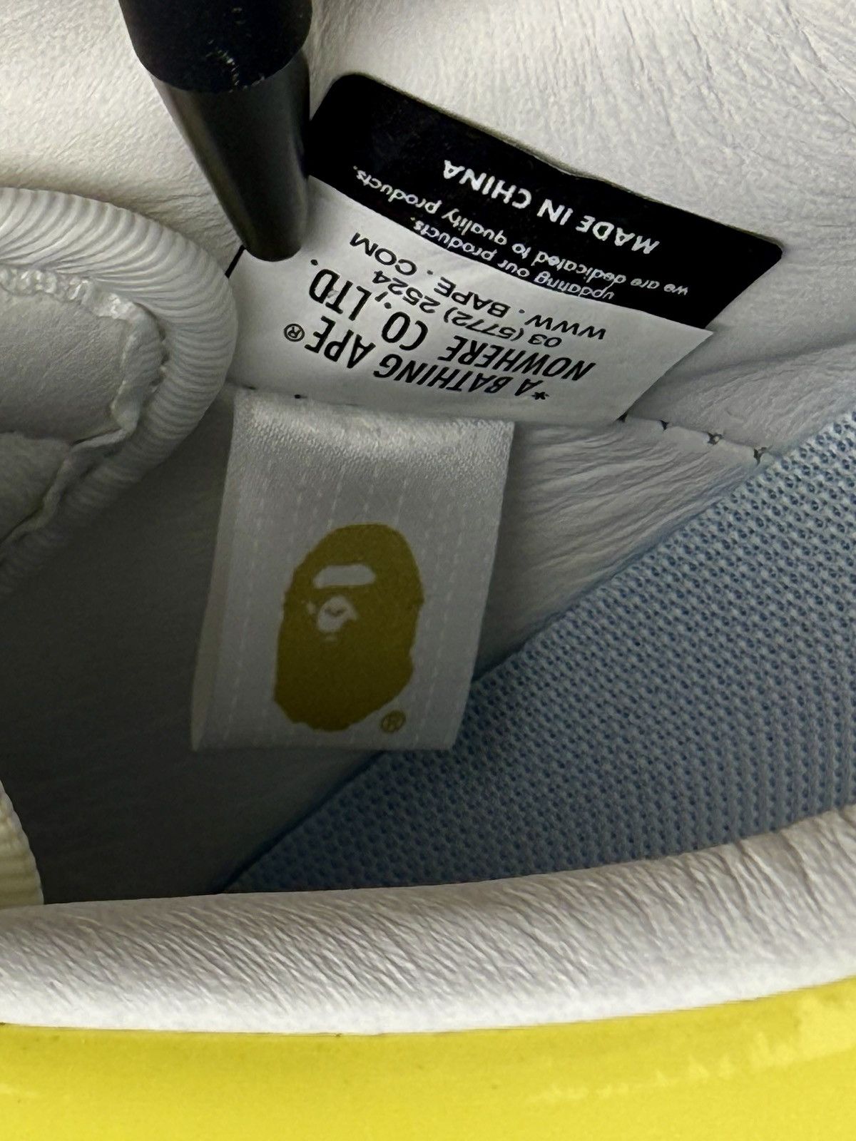 Bape BAPE Bapesta SSENSE Exclusive Beige Patent (Men’s 8 / W 9.5) Size US 8 / EU 41 - 10 Thumbnail
