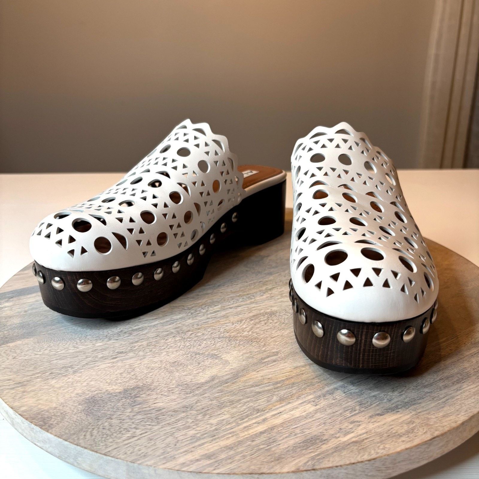 Alaia Alaia White Leather Clog Mules Wooden Platform EU 40 US 8.5 Size US 8.5 / IT 38.5 - 3 Thumbnail