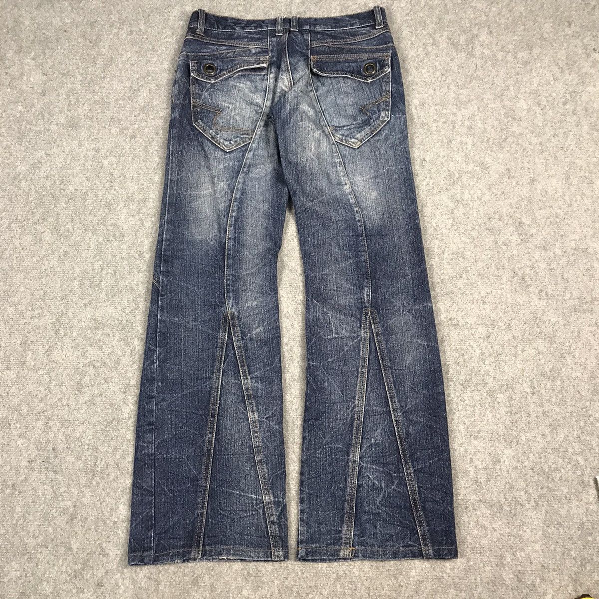 If Six Was Nine FLARE DENIM SEMANTICDESIGN RIPPED DISTRESSED BOOT CUT PANTS Size US 28 / EU 44 - 9 Thumbnail