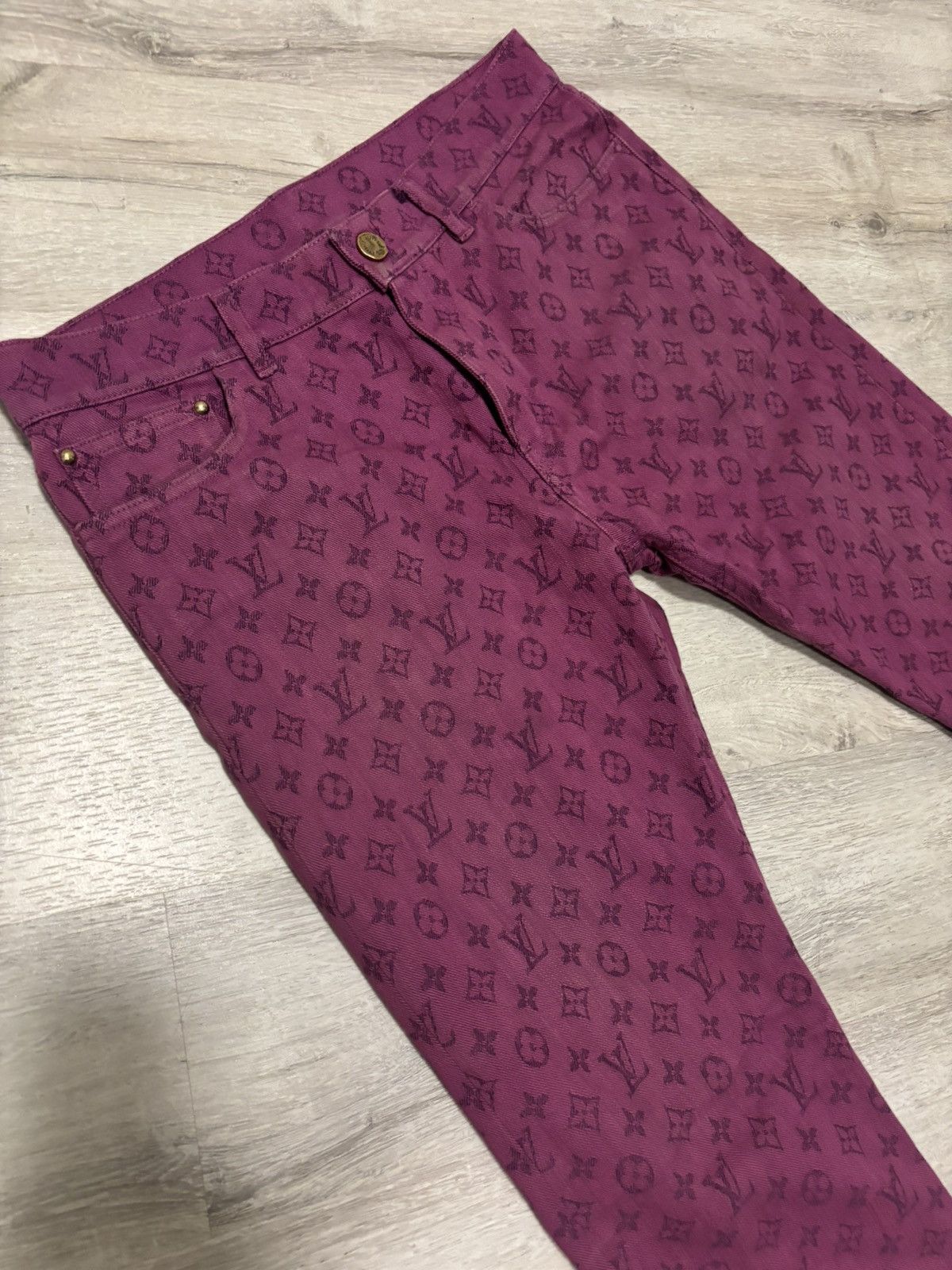 Louis Vuitton Louis Vuitton Purple Jeans Size US 32 / EU 48 - 1 Thumbnail