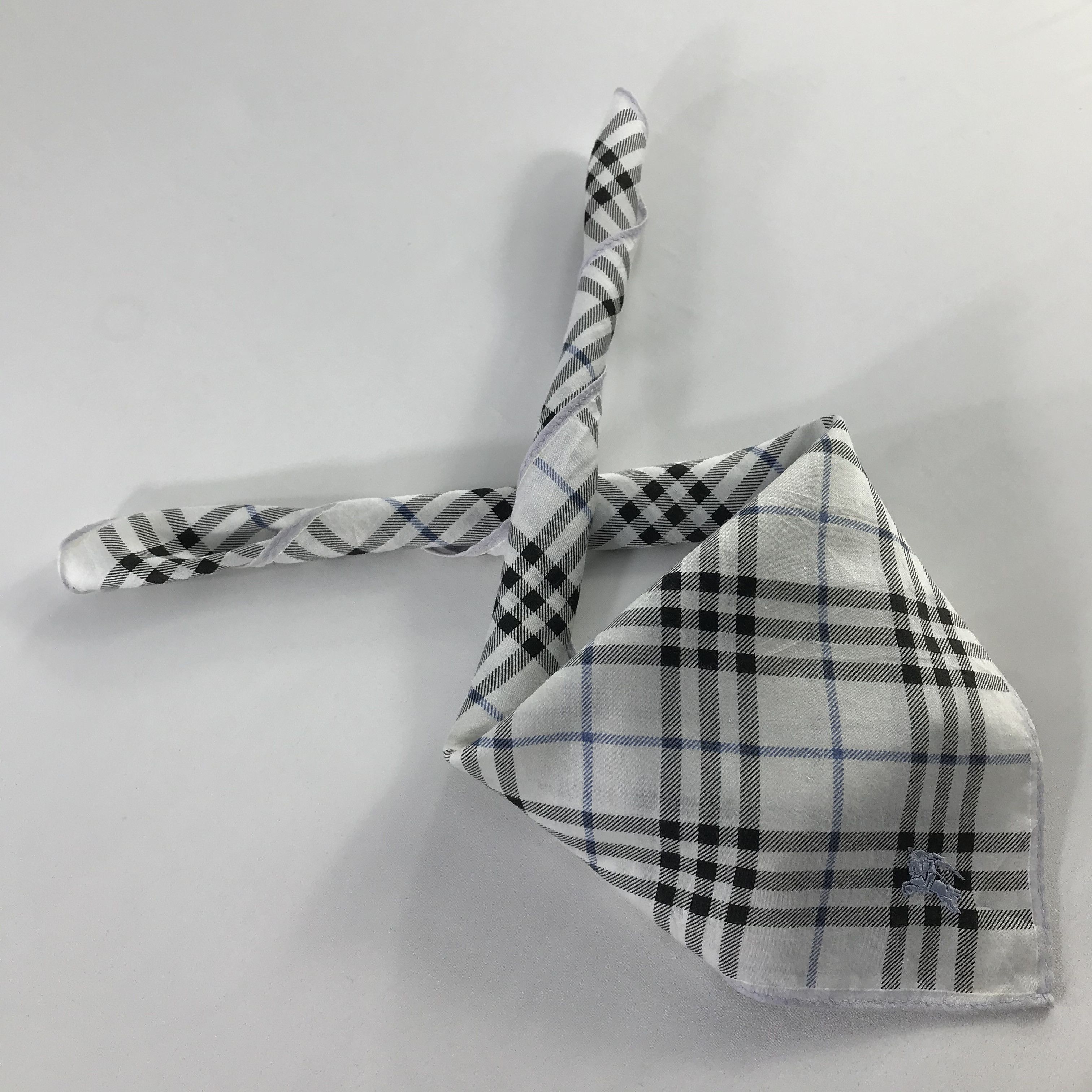 Burberry × Vintage Burberry Bandana / Handkerchief / Neckerchief - S779 Size ONE SIZE - 4 Thumbnail