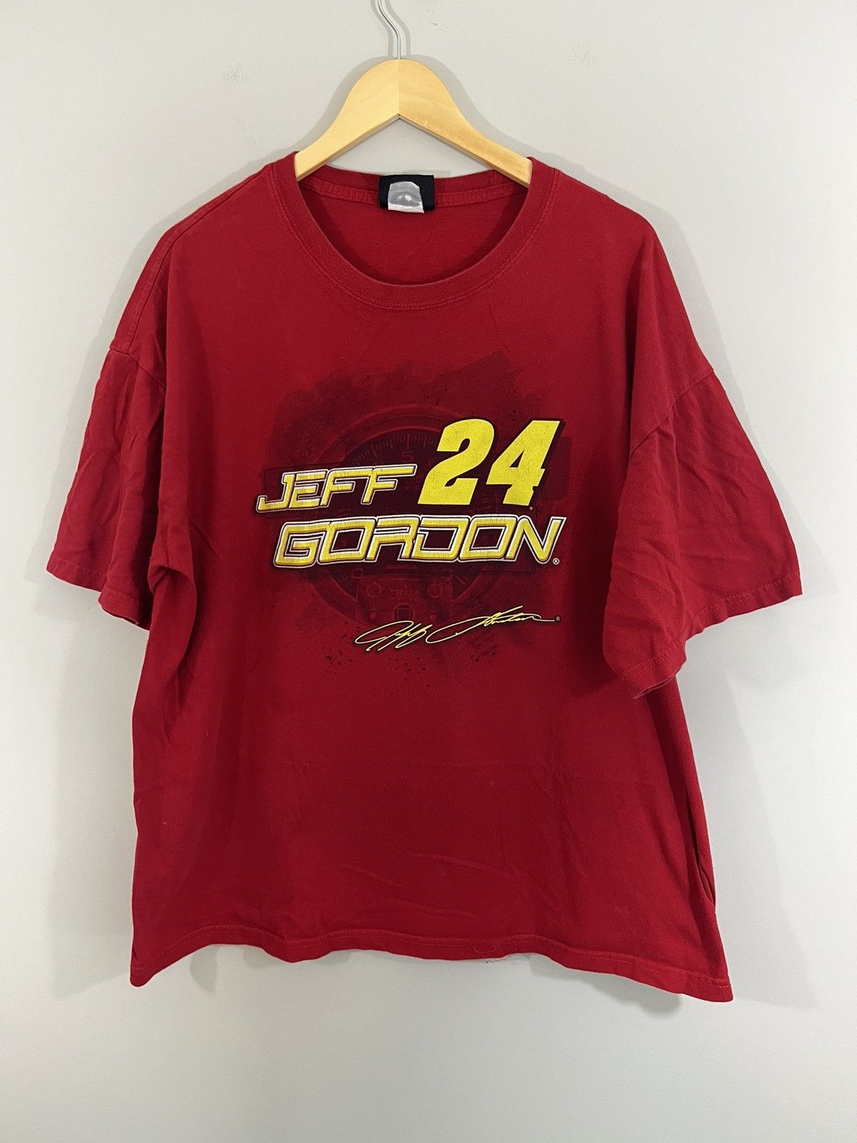 Vintage Oversized NASCAR Jeff Gordon Distressed Racing Tee Size US XXL / EU 58 / 5 - 1 Thumbnail