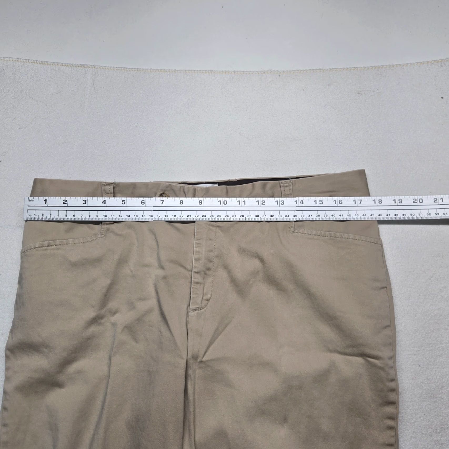 Old Navy Old Navy Dress Pants Women Adult 14 Stretch Brown Tan Low Rise Solid Statement: Dress Pants, Office, Casual Mens Womens Girls not applicable Size 36" / US 14 / IT 50 - 4 Thumbnail