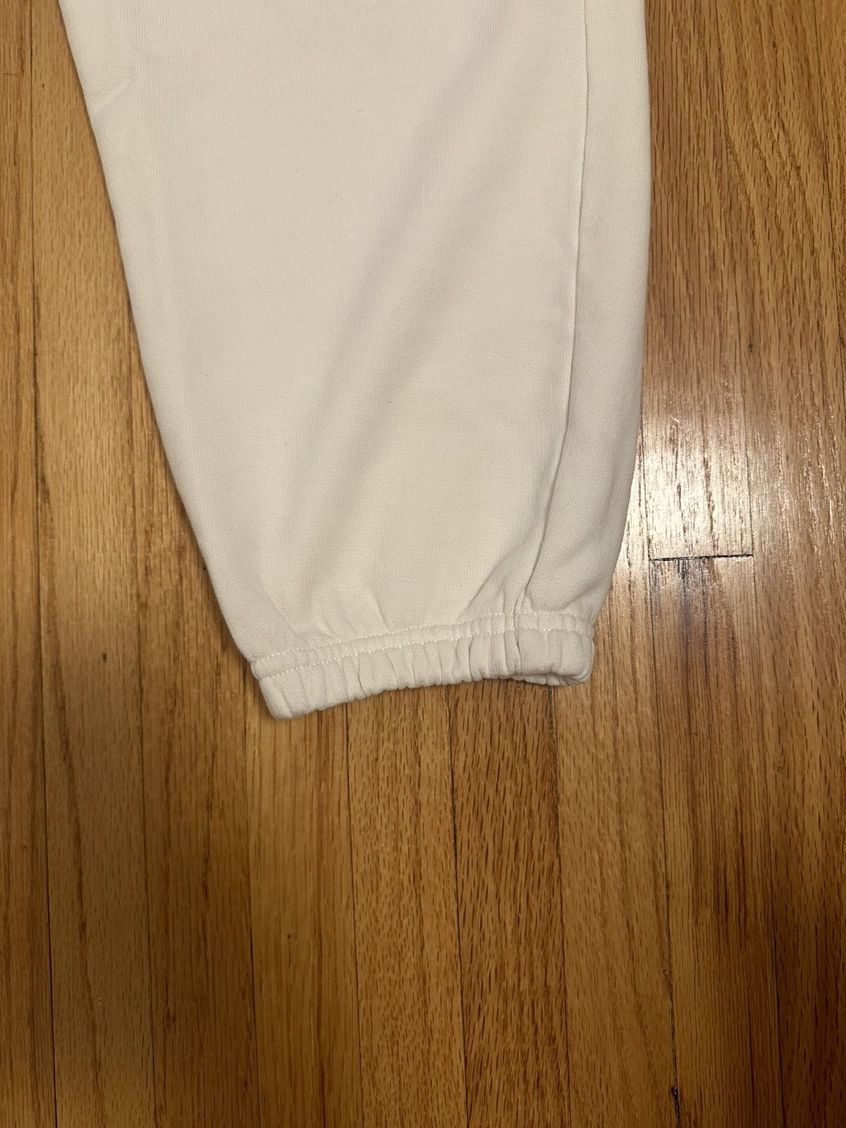 Elwood White Sweatpants