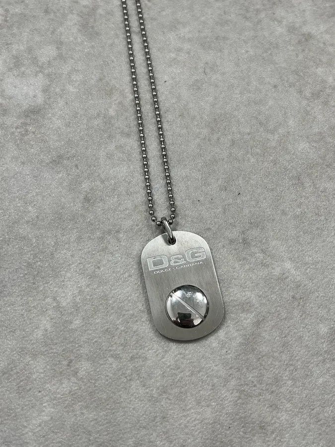 Dolce & Gabbana 2000s Dolce & Gabbana Grey Dog Tag Necklace Size ONE SIZE - 5 Thumbnail