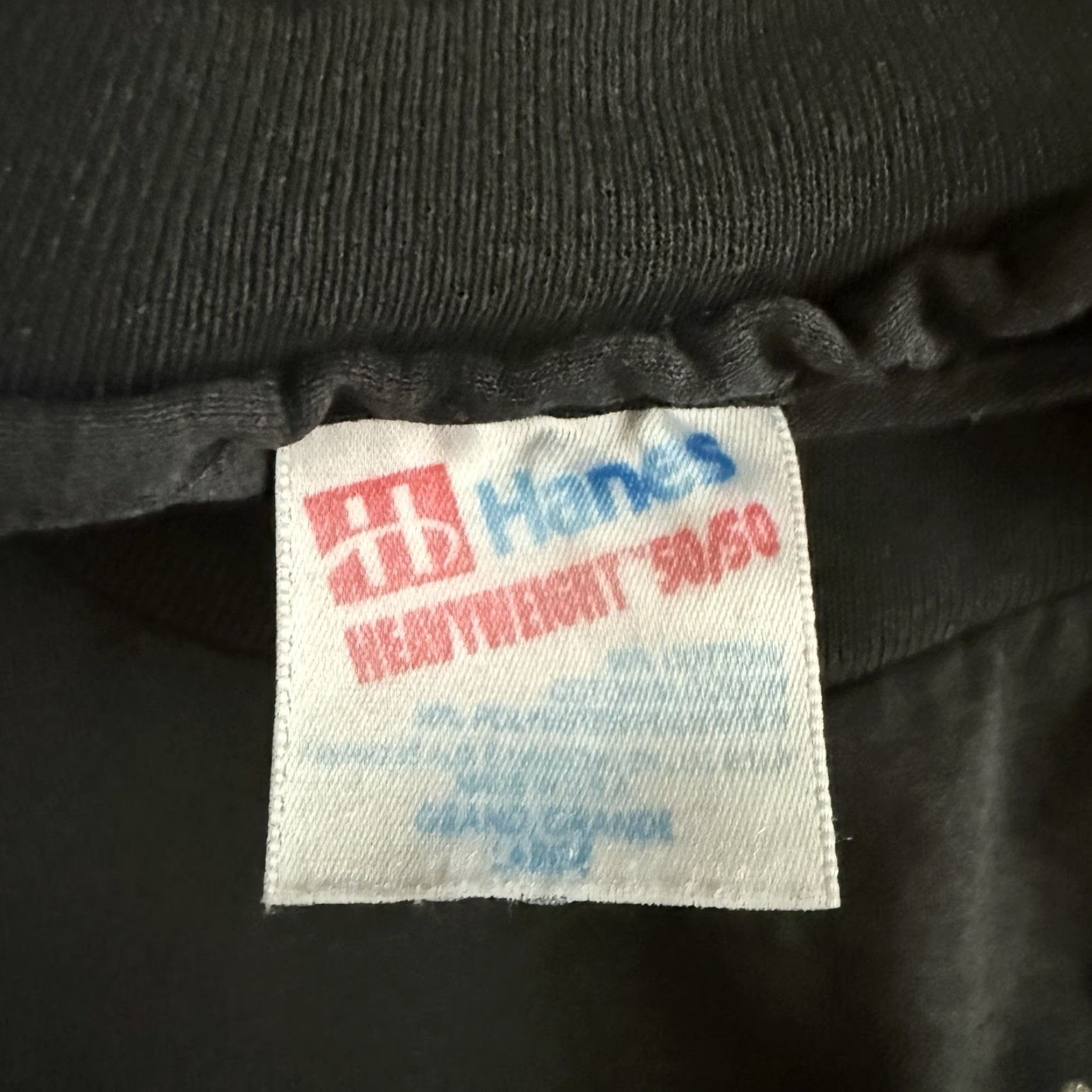 Hanes VINTAGE Hanes T-Shirt Black USA Theme Single Stitch Mens Size L Size US L / EU 52-54 / 3 - 4 Thumbnail