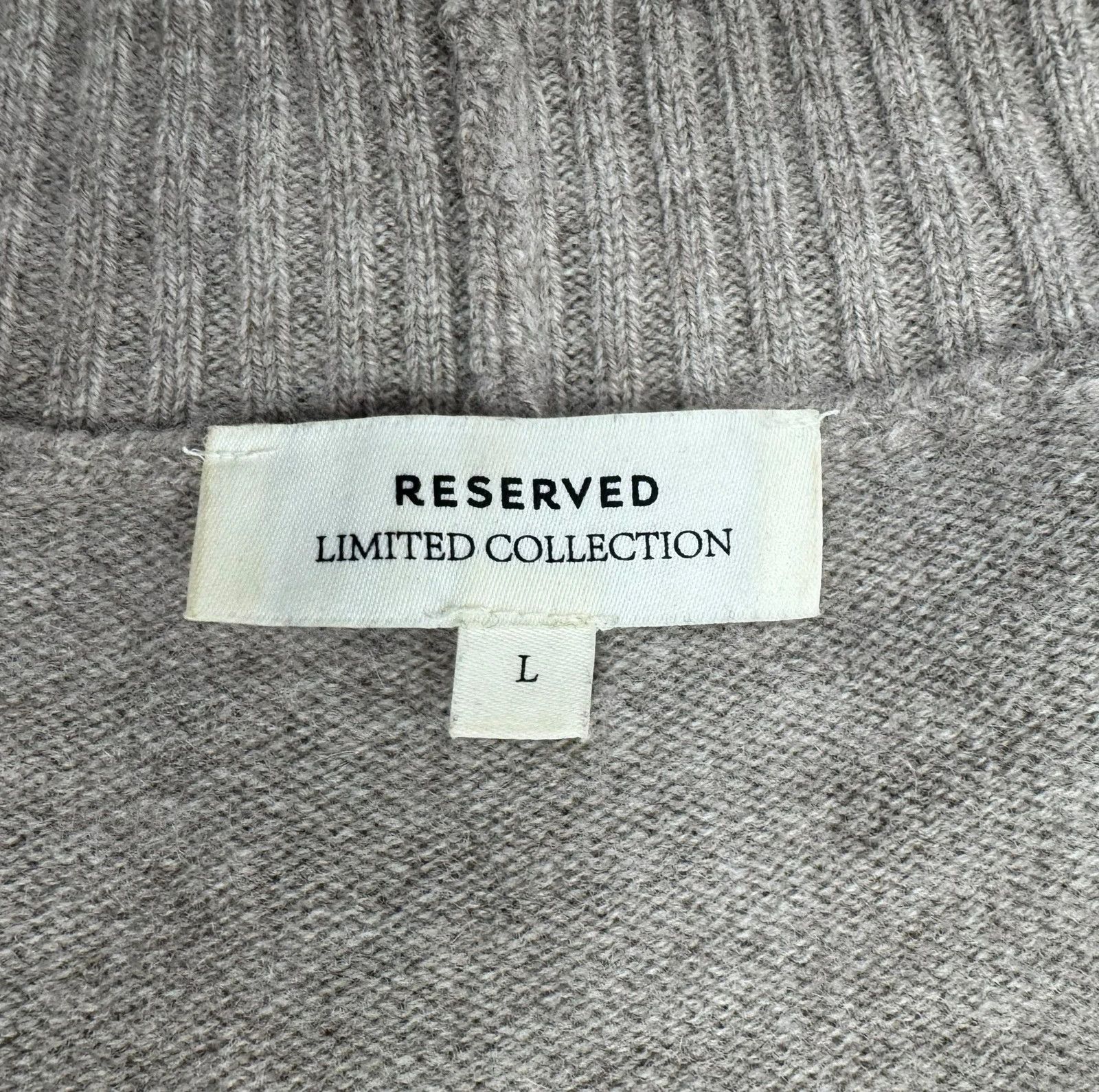Reserved Reserved 100% Cashmere Sweater Mock Neck size L Size L / US 10 / IT 46 - 10 Thumbnail
