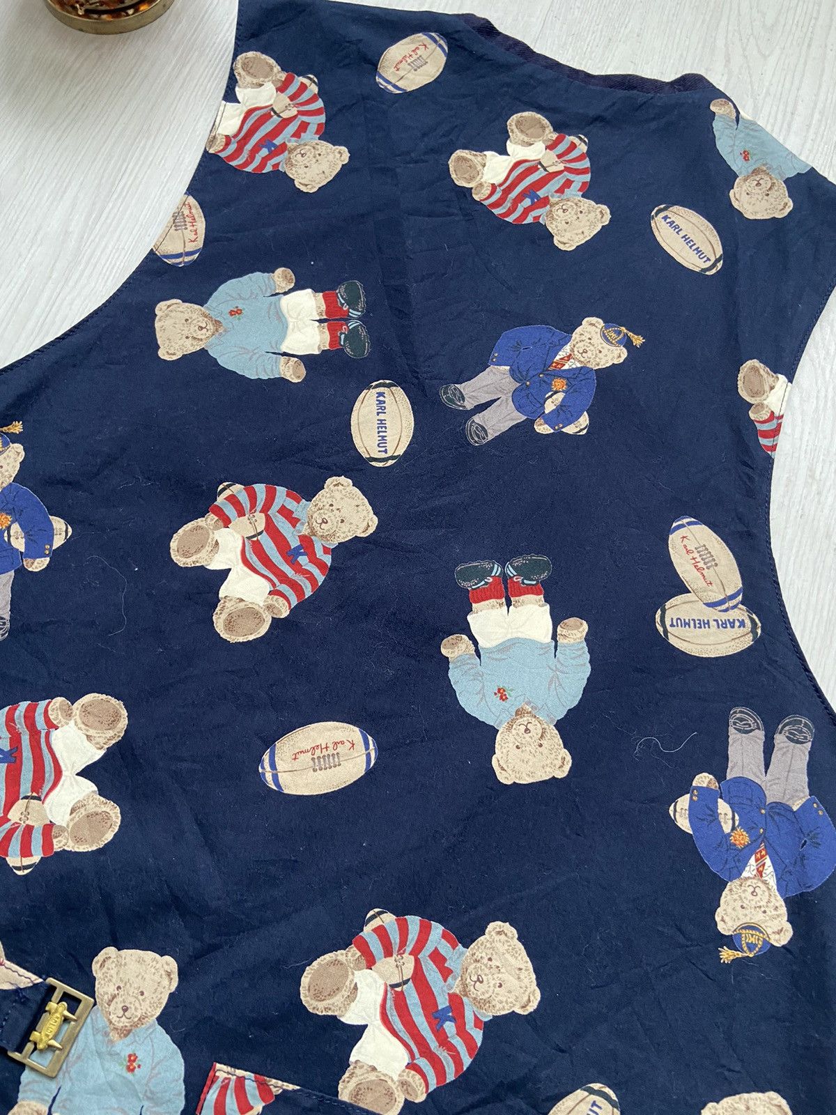 Karl Helmut × Pink House Vintage 1990’s Karl Helmut Polo Bear Print Duck Cotton Vest Size US L / EU 52-54 / 3 - 5 Thumbnail
