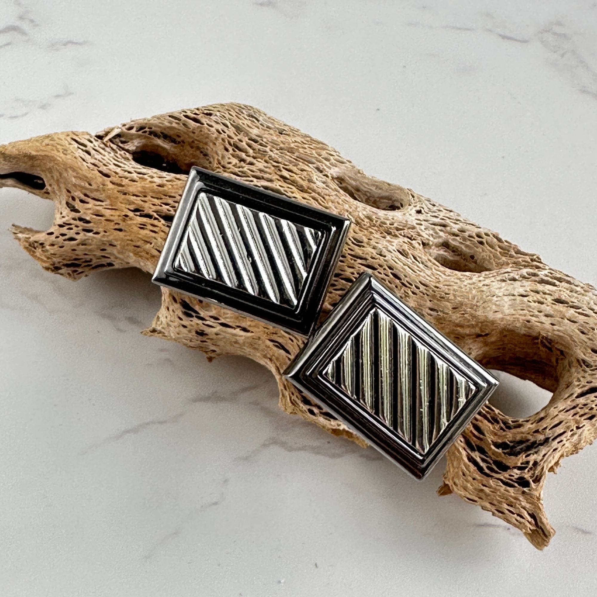 Vintage Gunmetal & Silver Rectangular Stripe Cufflinks For Men Size ONE SIZE - 6 Thumbnail