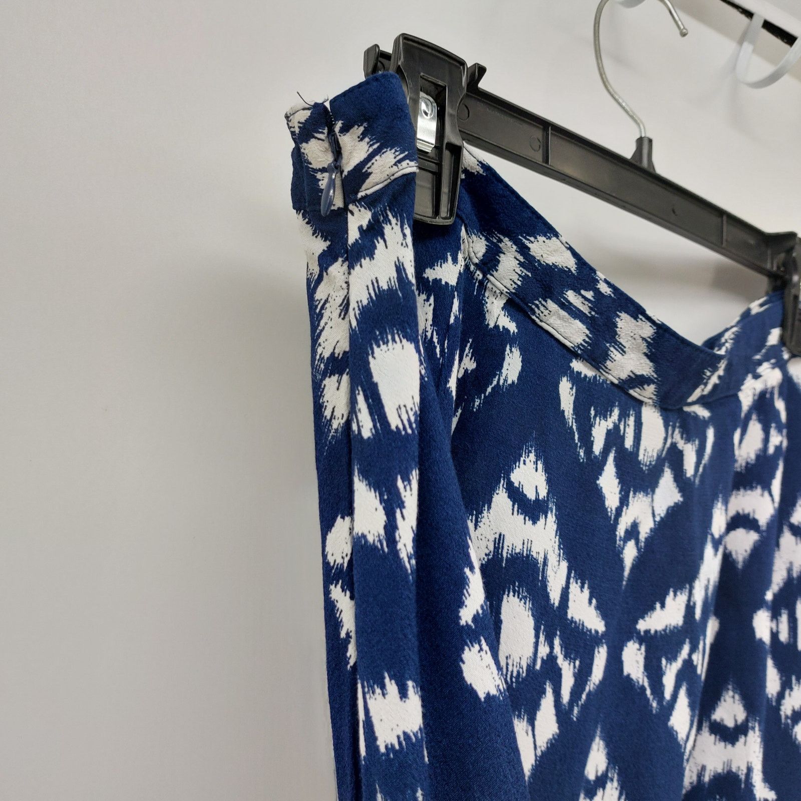 Other Talbots Ikat Midi Skirt Blue Button Front Casual Sz 16 Size 38" / US 16 / IT 52 - 13 Thumbnail