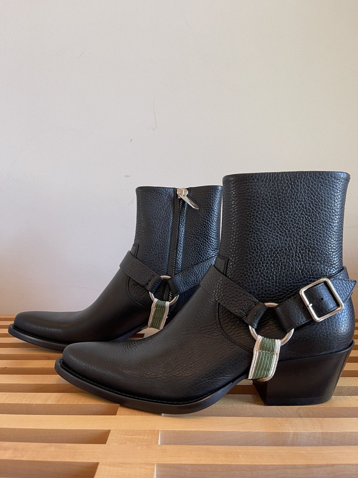 Calvin klein best sale 205w39nyc harness boots