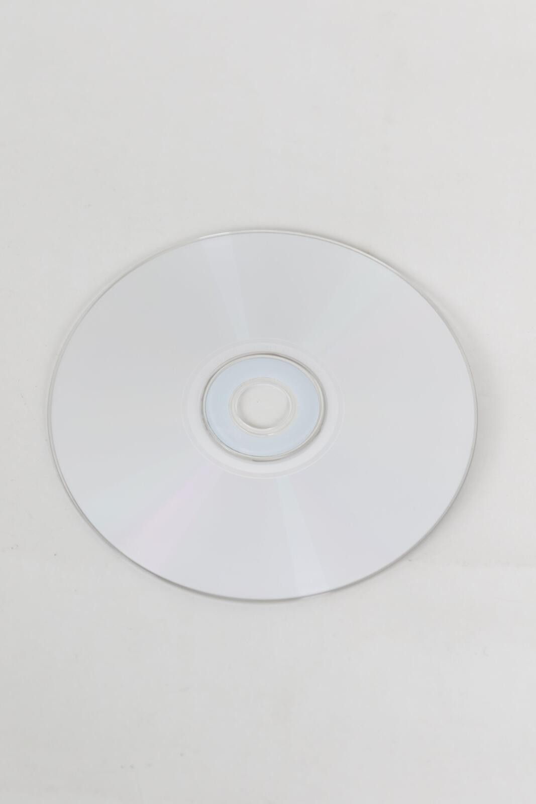 Other 00's Pigeon-Hole Versus Gravity CD Size ONE SIZE - 4 Thumbnail