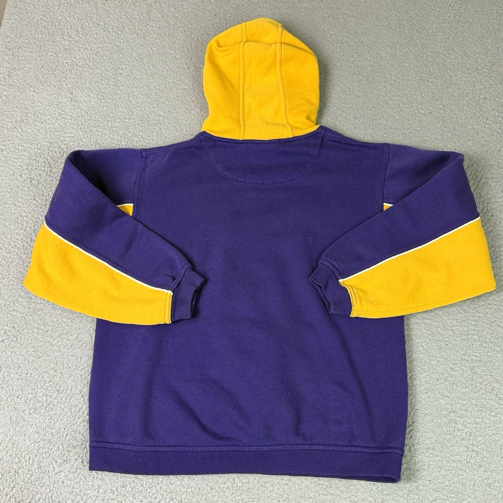 Reebok VINTAGE Reebok Hoodie Mens Purple Embroidered LA Lakers Sweatshirt M Size US M / EU 48-50 / 2 - 6 Thumbnail