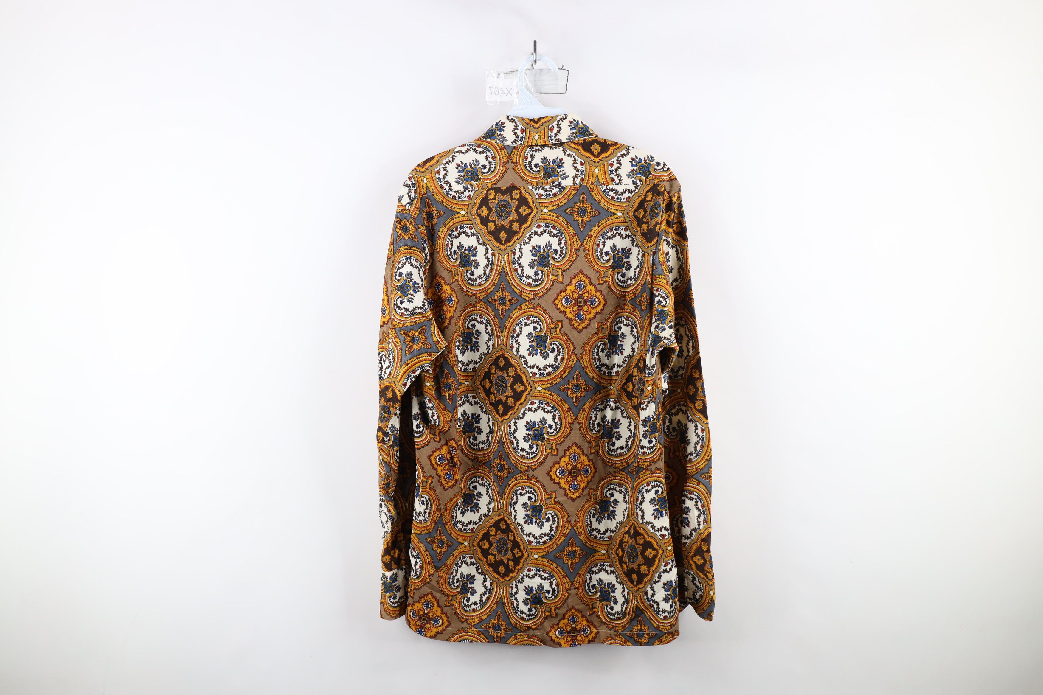 Vintage Vintage 60 70s Streetwear Tapestry Knit Button Shirt USA Size US M / EU 48-50 / 2 - 9 Thumbnail
