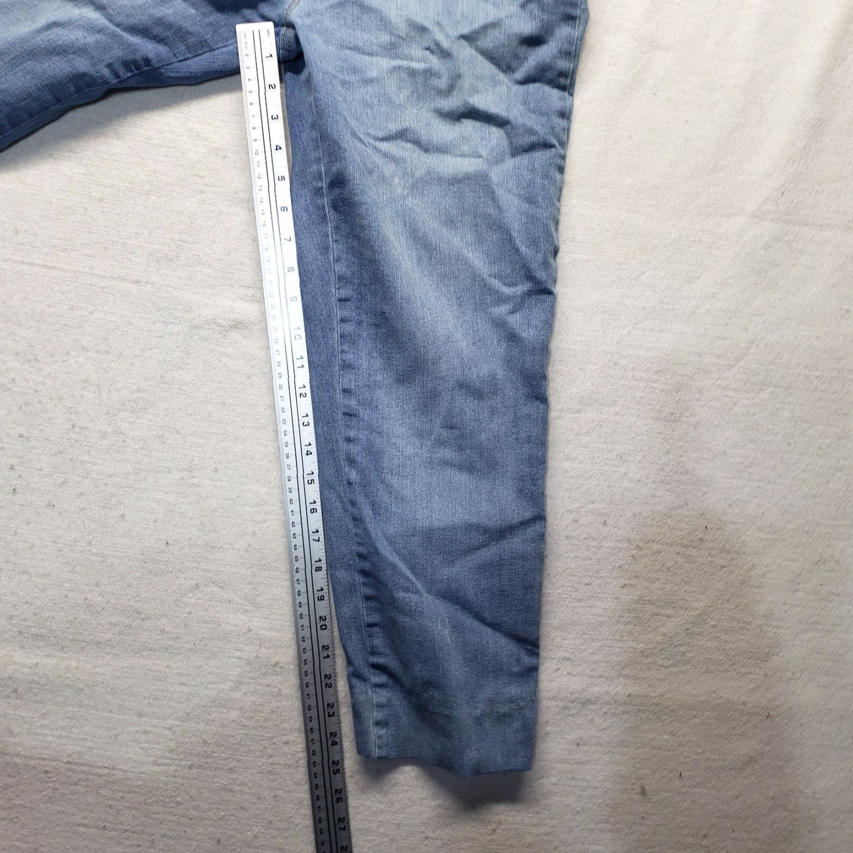 Gloria Vanderbilt Gloria Vanderbilt Amanda Jeans Blue Denim Slimming Women's Ladies Hemmed Size 8 Size 30" / US 8 / IT 44 - 6 Thumbnail