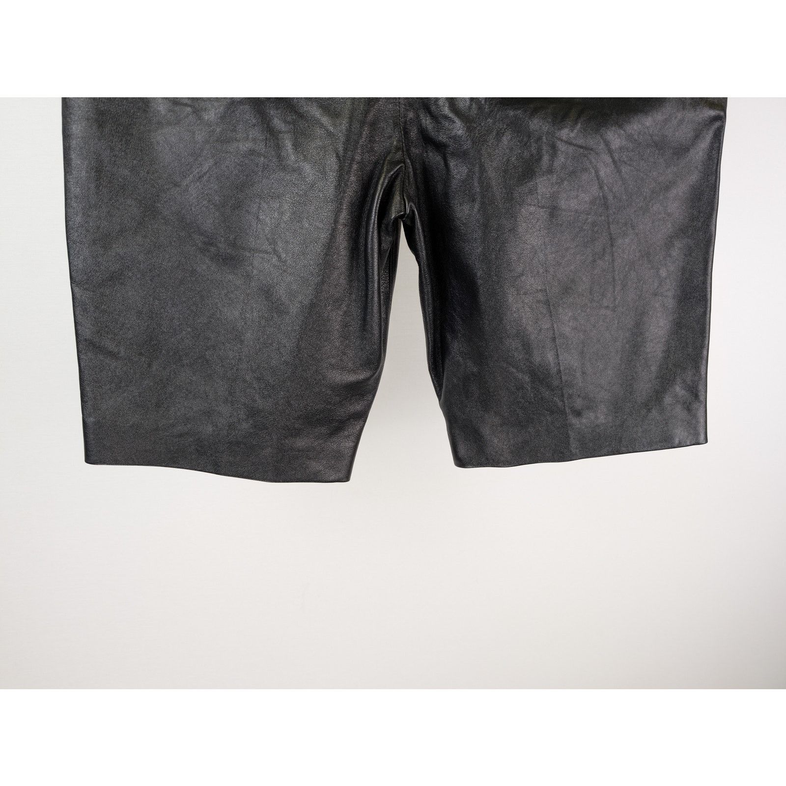 Saint Laurent Paris o1rshd1 Leather Bermuda Shorts in Black Size US 34 / EU 50 - 11 Thumbnail