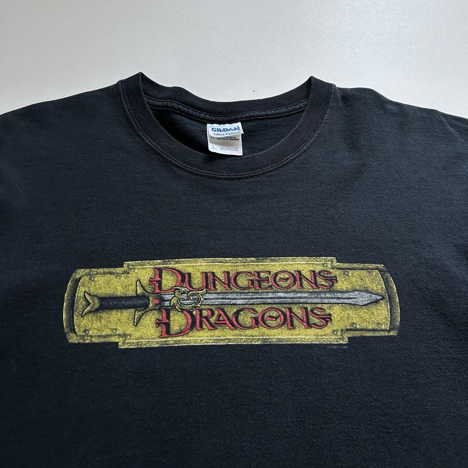 Gildan × Vintage Vintage Y2K Dungeons & Dragons T Shirt Large Faded Black Size US L / EU 52-54 / 3 - 2 Thumbnail