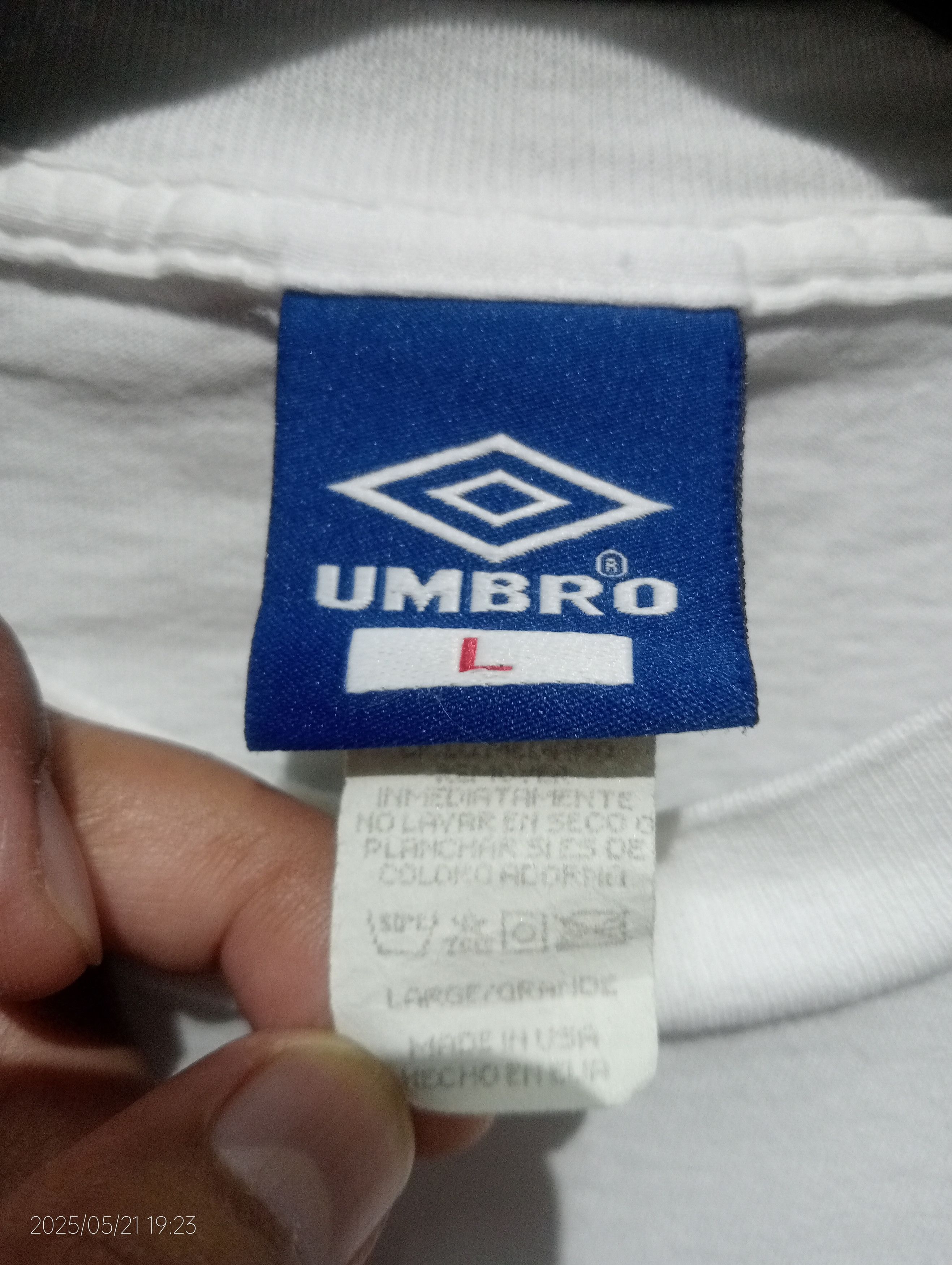 Umbro Vintage '90s Umbro The First Red Card Tee USA Size US L / EU 52-54 / 3 - 3 Thumbnail