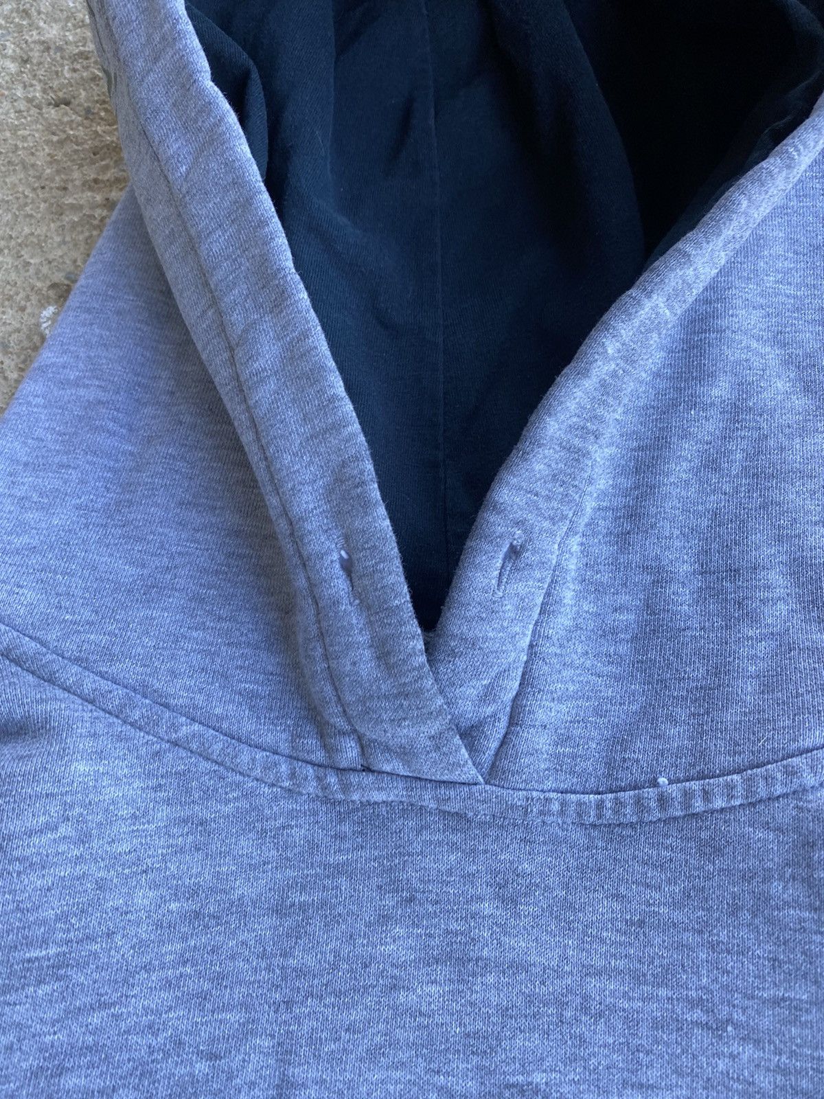Quiksilver × Vintage Vintage Y2K Quiksilver Camo Center Logo Grey Hoodie Size US L / EU 52-54 / 3 - 4 Thumbnail