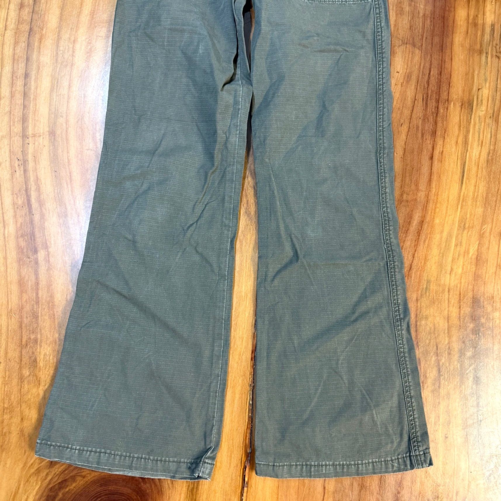 Vintage VINTAGE Y2K UNIONBAY Pants Flare Cotton Junior's 3 Waist 27 Inseam 29.5 Zip Button Corduroy Brown Women Girls Mens Size 26" / US 2 / IT 38 - 2 Thumbnail