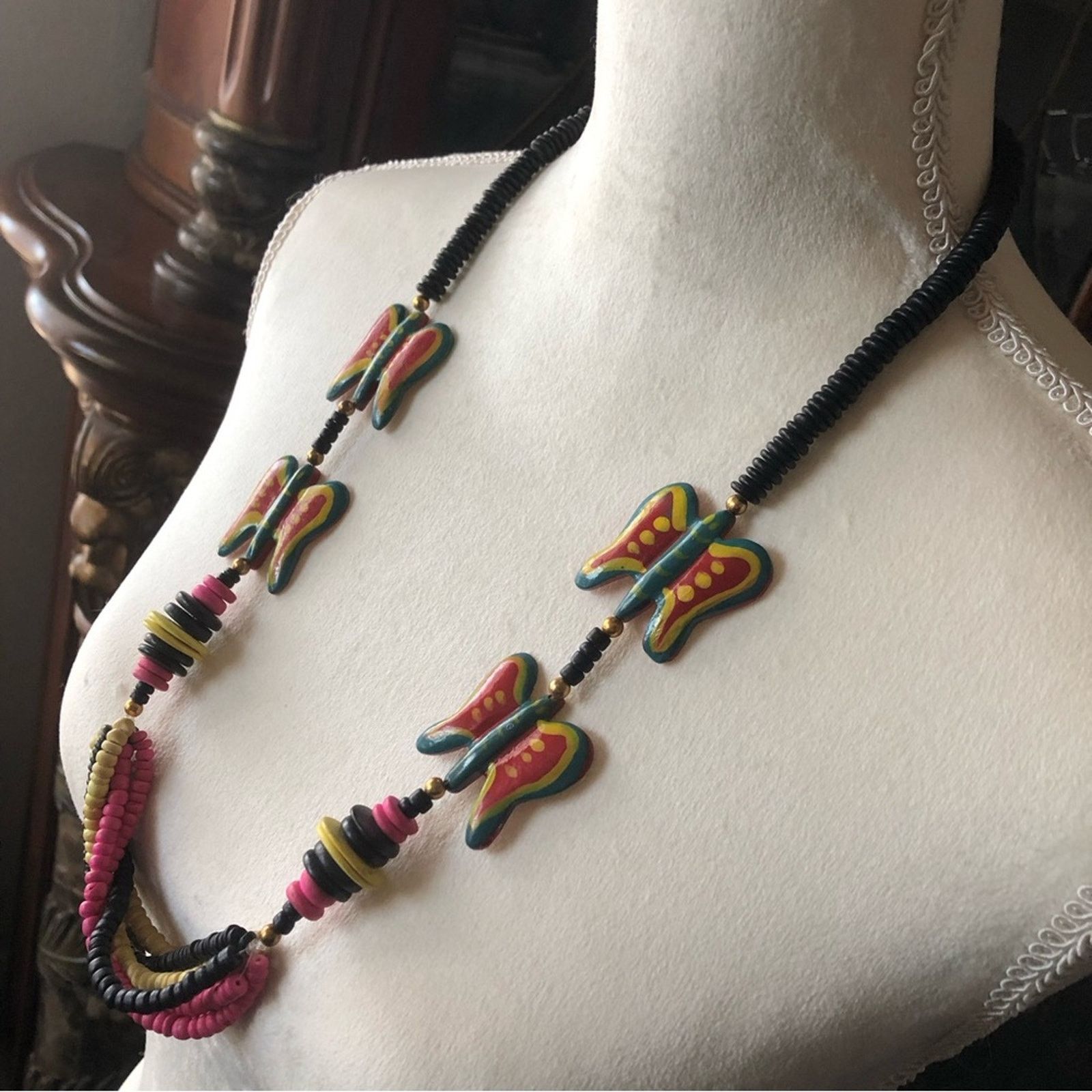 Vintage Vintage boho handmade painted wood bead necklace Size ONE SIZE - 4 Thumbnail