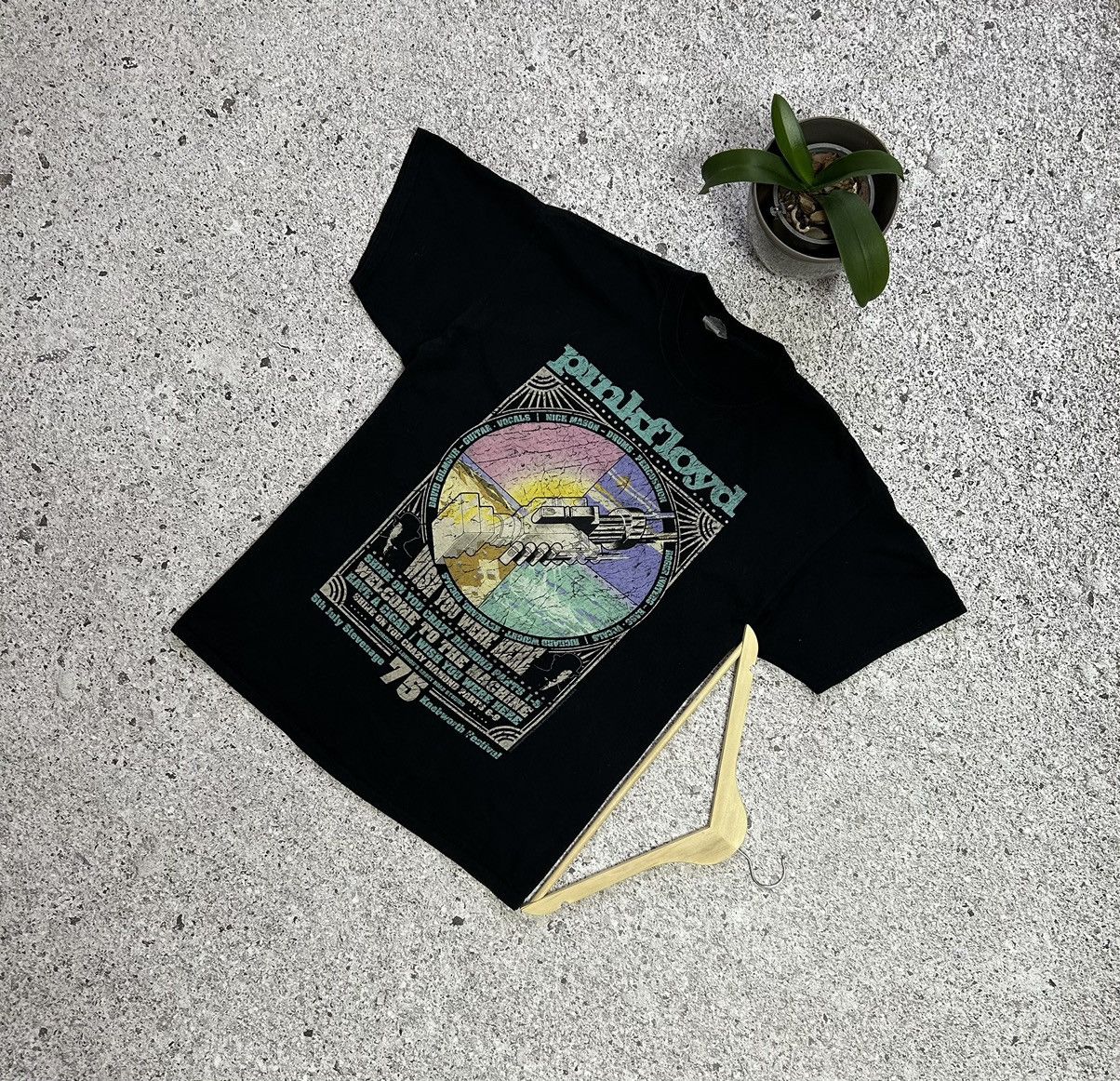 Band Tees × Vintage Vintage Pink Floyd Wish You Were Here 2018 T-Shirt Size US XL / EU 56 / 4 - 1 Thumbnail