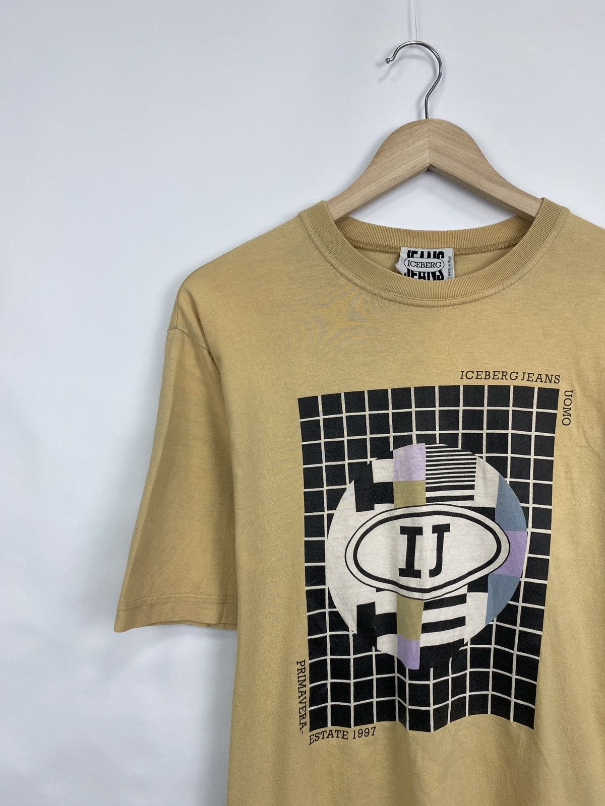 Iceberg Vintage 1997 Iceberg Primavera T-Shirt Rare Retro Hype Y2K Size US M / EU 48-50 / 2 - 2 Thumbnail