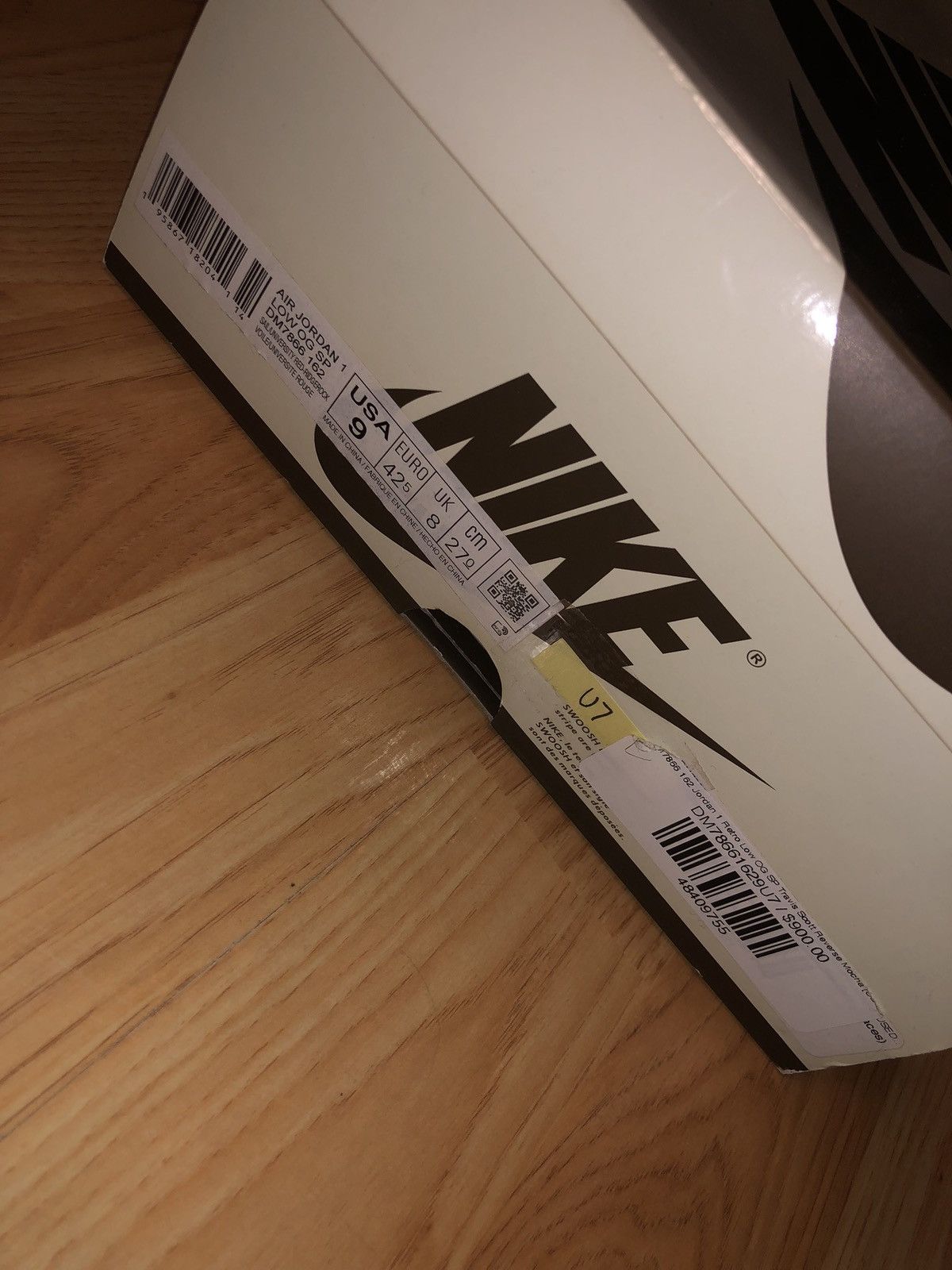Nike × Travis Scott Travis Scott Air Jordan 1 Retro Low Reverse Mocha - Size 9 Size US 9 / EU 42 - 12 Thumbnail