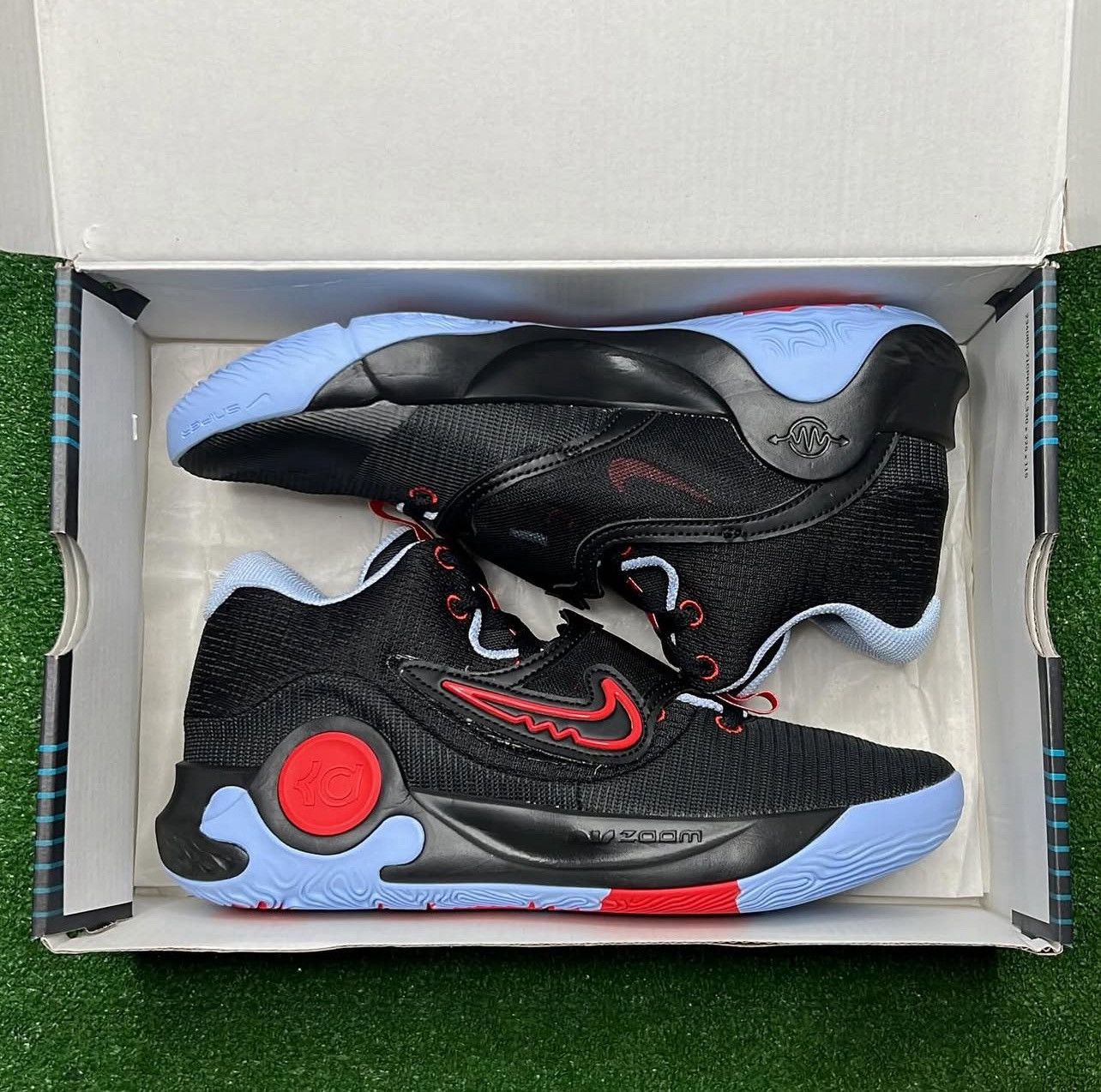 Nike KD Trey 5 X 'Black Light Crimson' Size US 9.5 / EU 42-43 - 2 Thumbnail