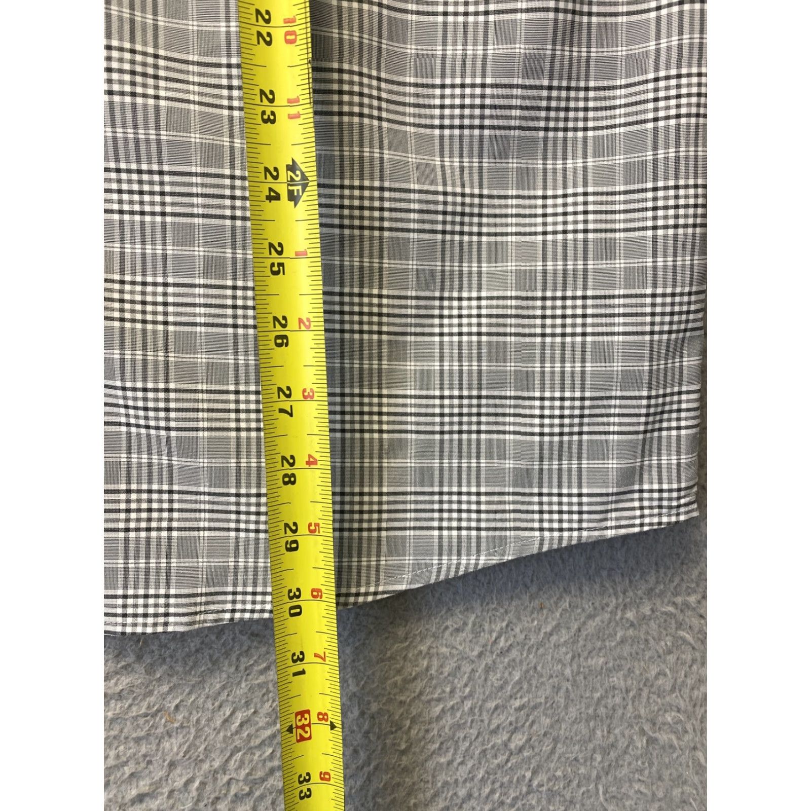 Orvis VINTAGE? No — ORVIS Active Fit Shirt Men L Gray Plaid Button-Up Short Sleeve Lightweight 101-28 Mens Size US L / EU 52-54 / 3 - 6 Thumbnail