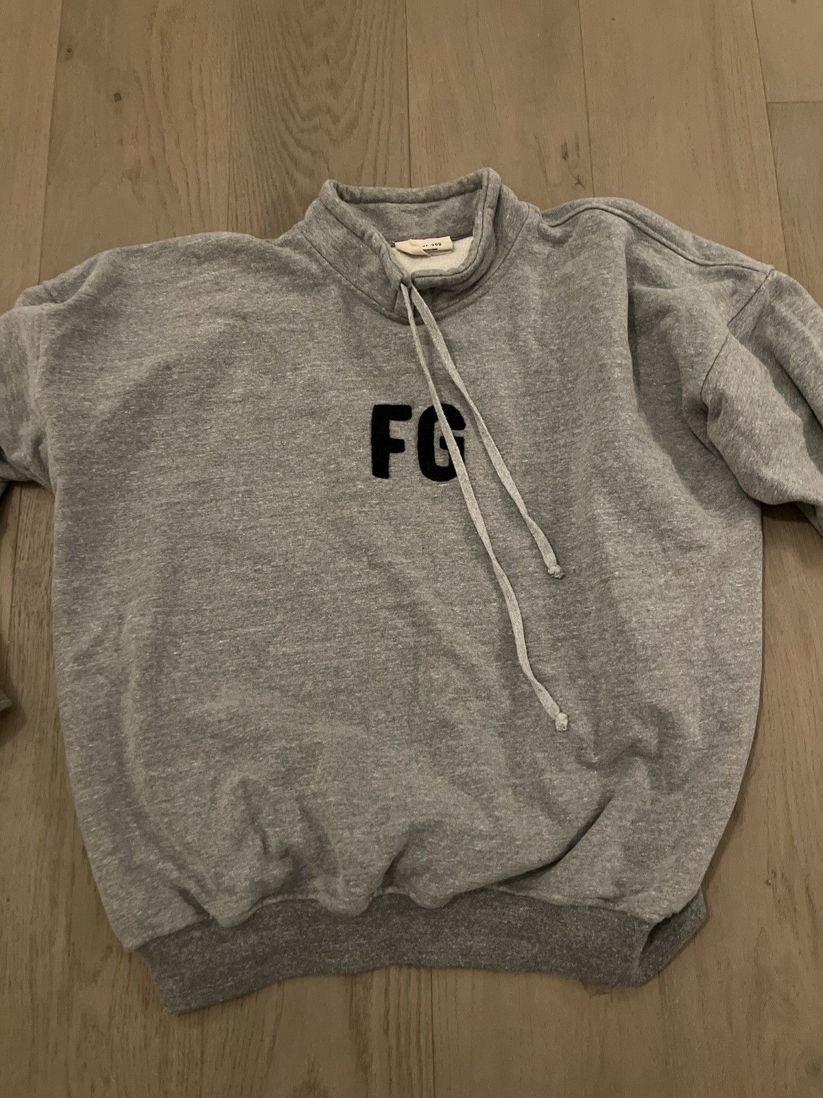 Fear of God Fear of God Sixth Collection FG Mock Neck Sweatshirt – Grey Size US XL / EU 56 / 4 - 1 Thumbnail