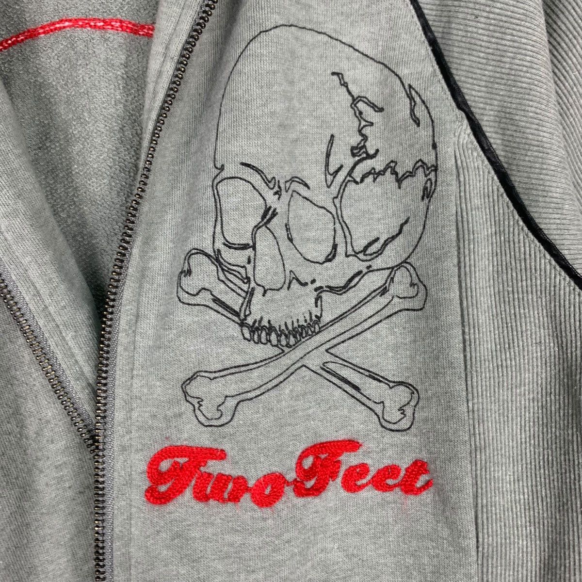 Japanese Brand TWO FEET Prayer Faith Skull Big Logo Sweater #0783-C35 Size US M / EU 48-50 / 2 - 16 Thumbnail