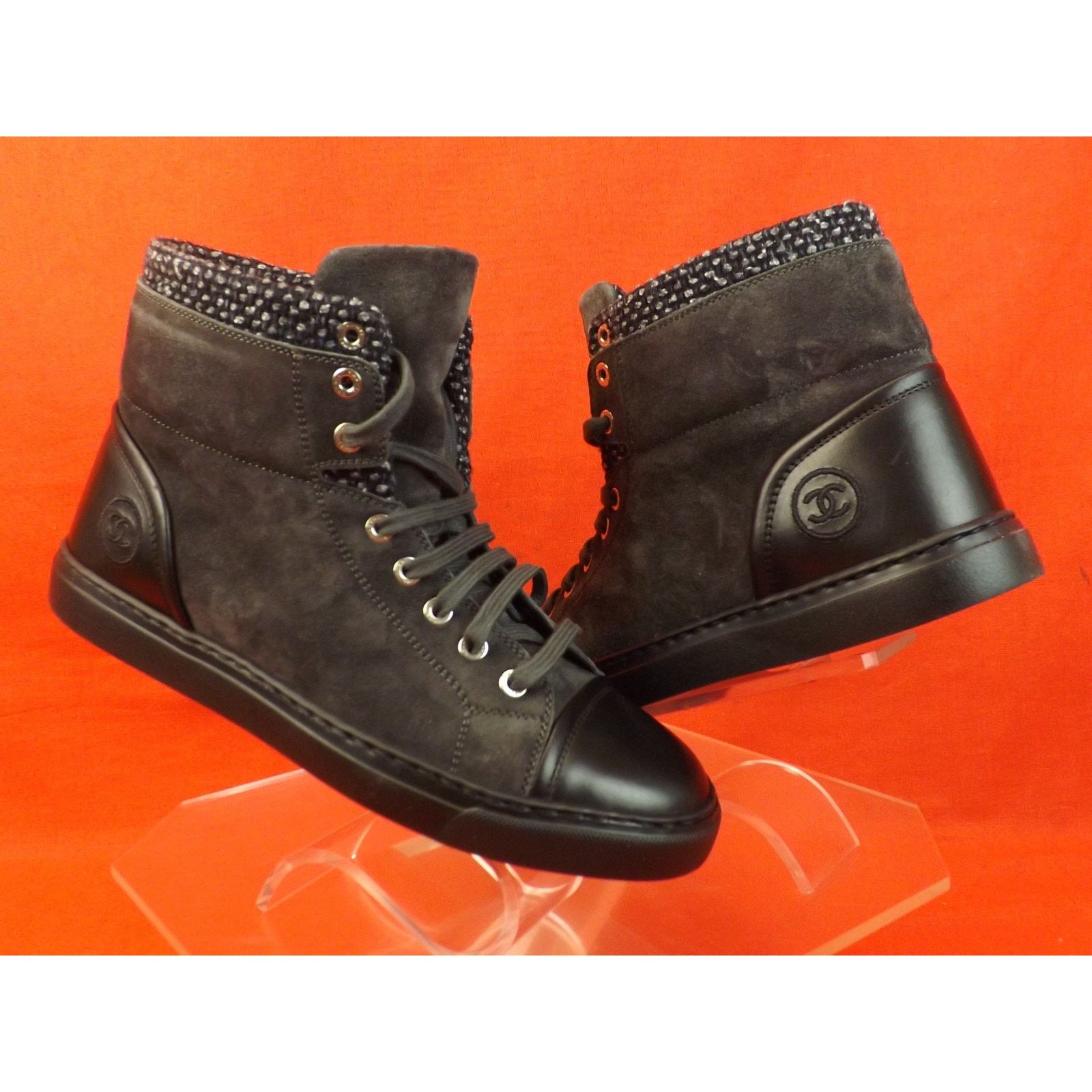 CHANEL G31058 GRAY BLACK SUEDE LEATHER CC LOGO SNEAKERS 36