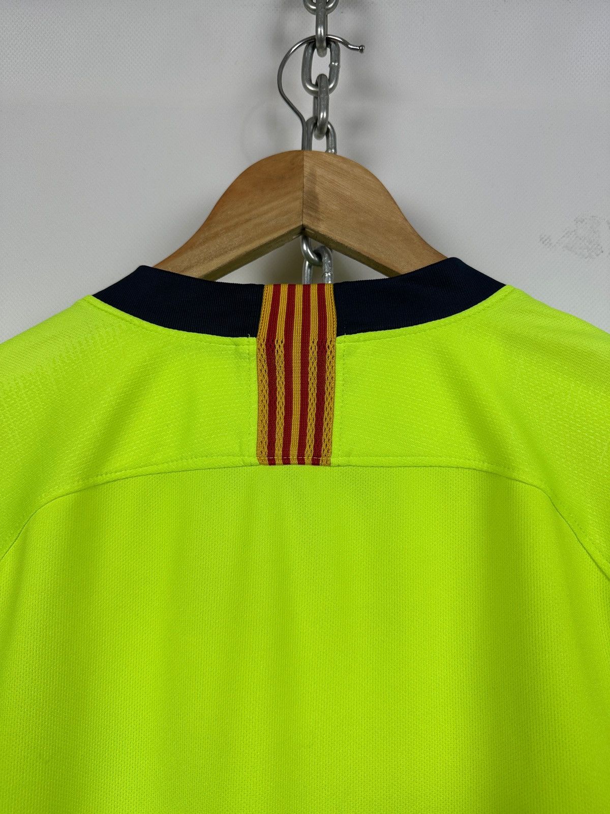 Nike 2018/19 Nike Barcelona Away Soccer Jersey Size US S / EU 44-46 / 1 - 18 Thumbnail