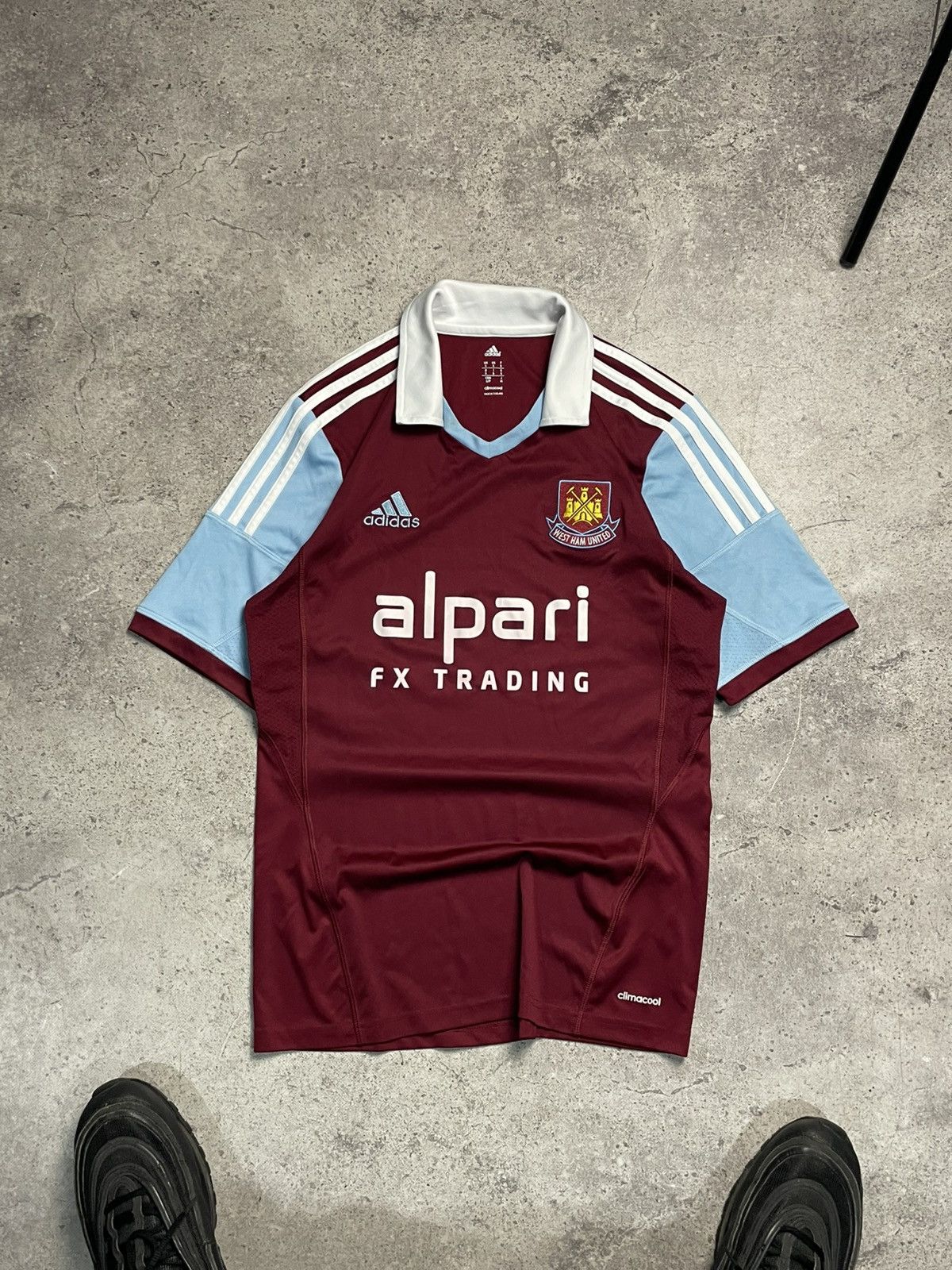 Adidas Adidas West Ham home jersey 2013/2014 size S Size US S / EU 44-46 / 1 - 1 Thumbnail