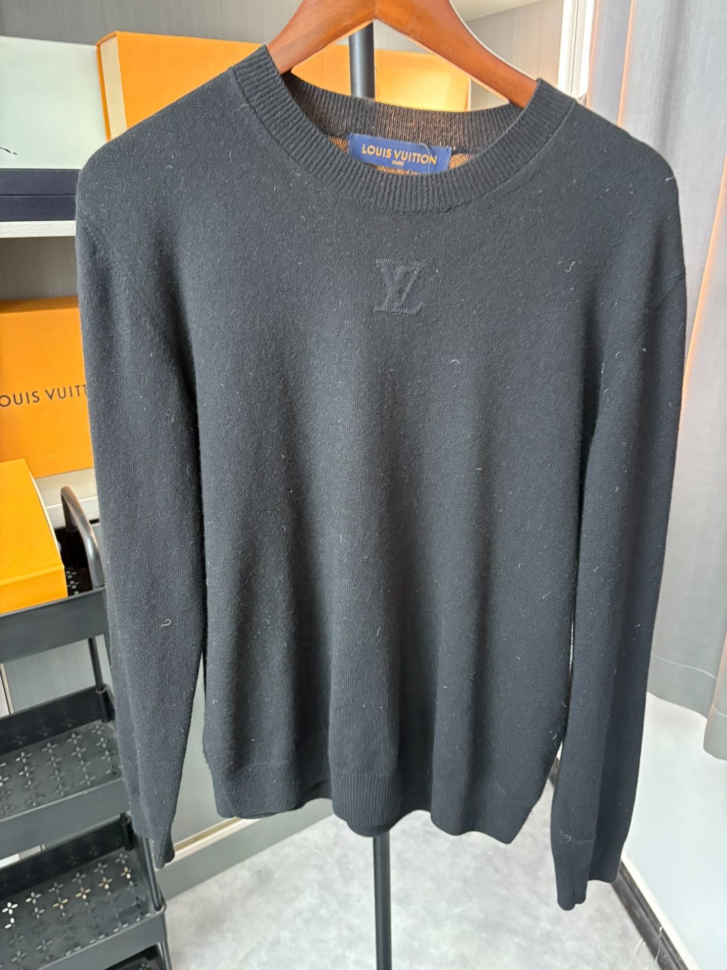 Louis Vuitton Louis Vuitton Black Sweater S Men Size US S / EU 44-46 / 1 - 1 Thumbnail