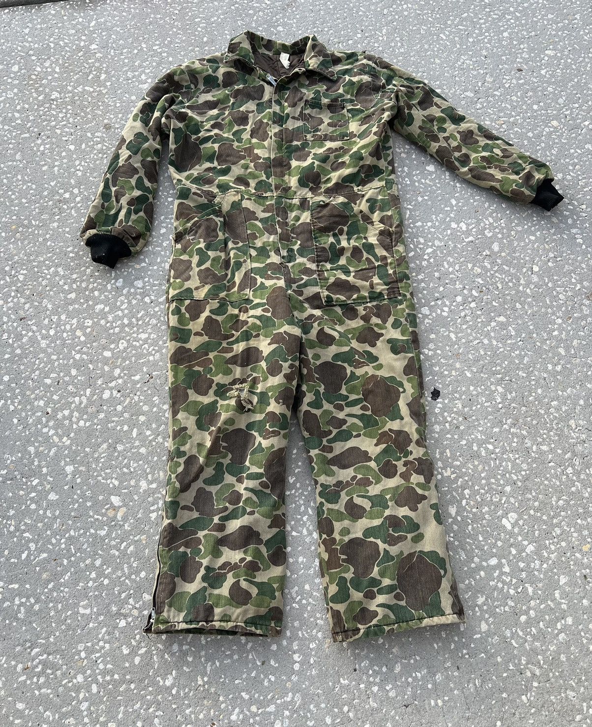 Other Vintage Duck Camo coveralls long sleeve overalls Size US XL / EU 56 / 4 - 1 Thumbnail