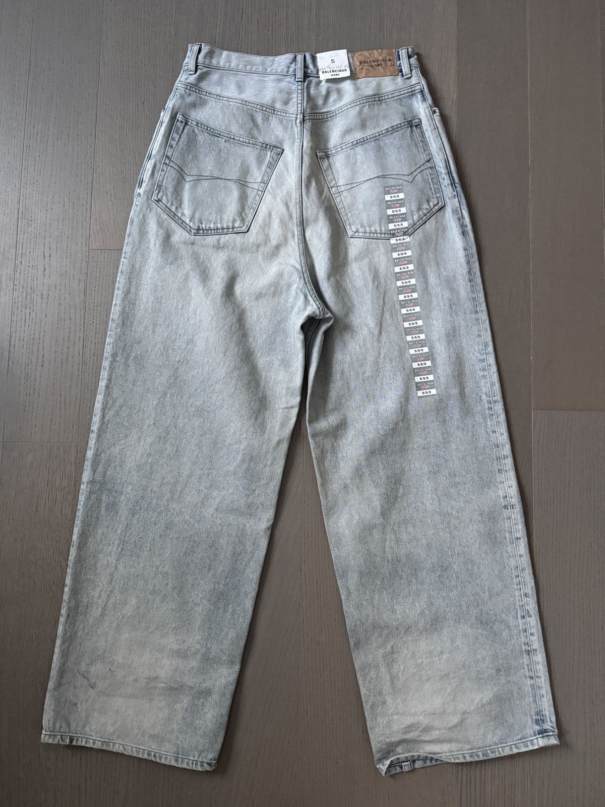 Balenciaga Balenciaga Sticker Baggy Jeans Size US 32 / EU 48 - 1 Thumbnail