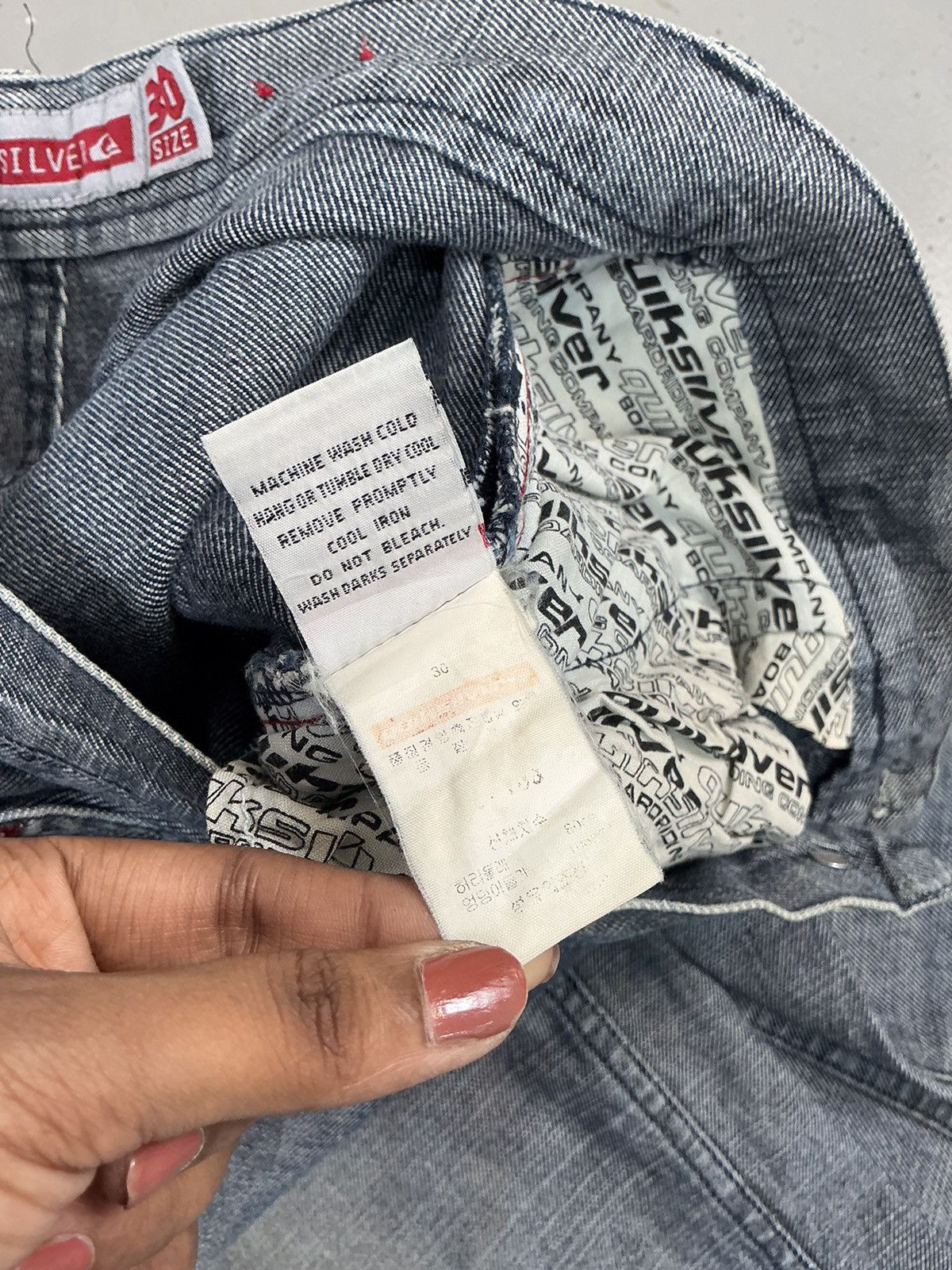Quiksilver × Vintage Vintage quiksilver SpellOut embroidered denim Size US 32 / EU 48 - 9 Thumbnail