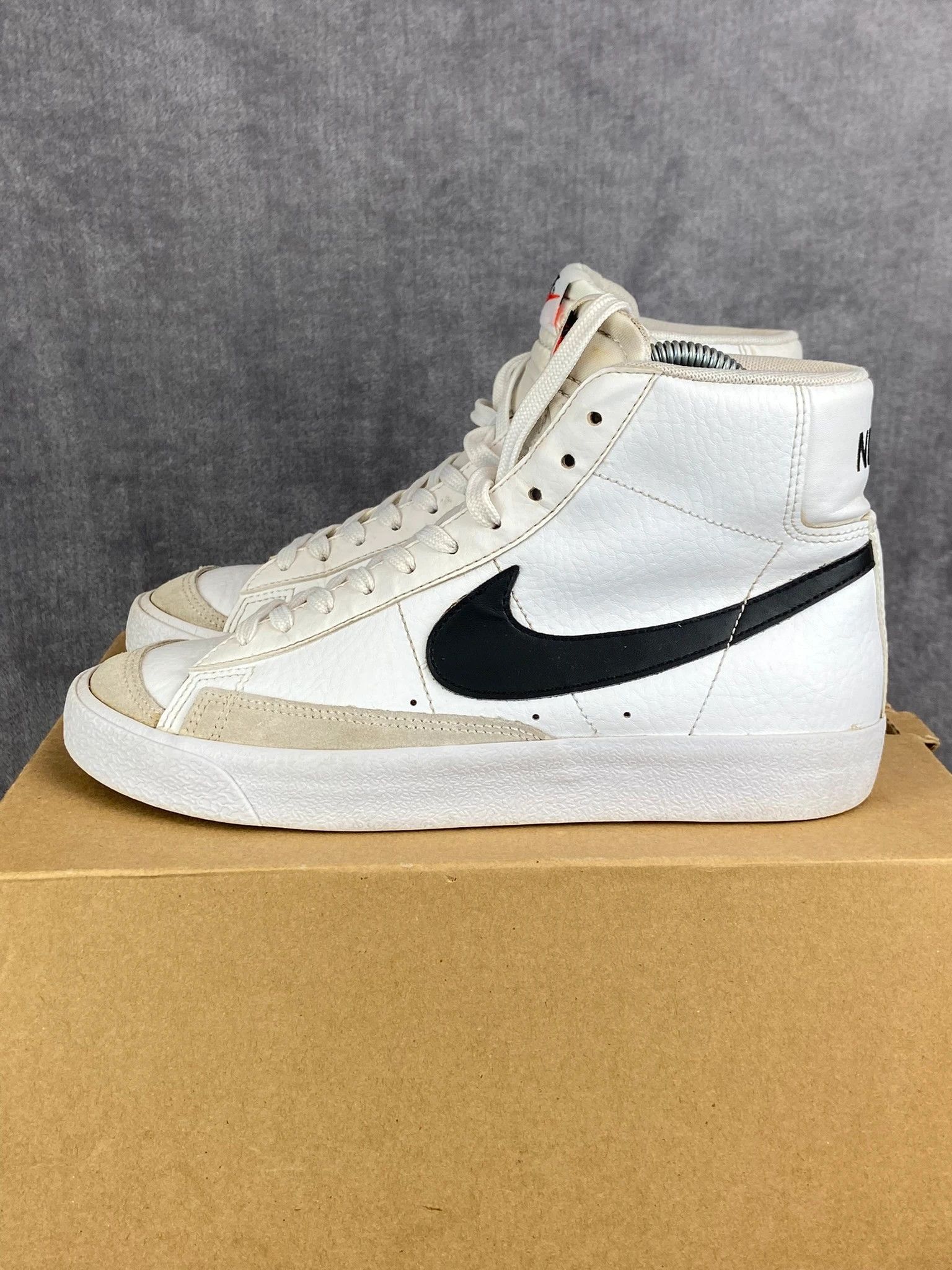 Nike Nike Blazer Mid ‘77 Vintage sneakers Size US 5.5 / EU 38 - 2 Thumbnail