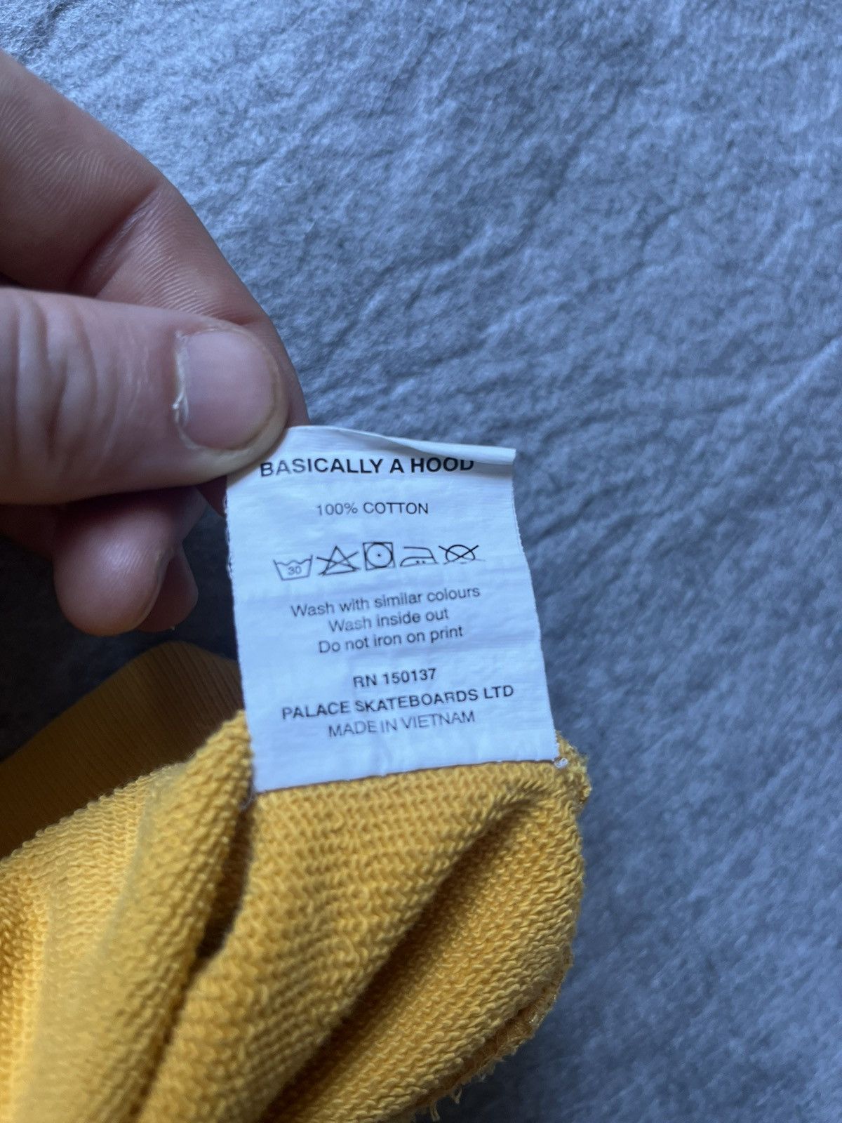 Palace Palace Basically a hood Size US M / EU 48-50 / 2 - 3 Thumbnail